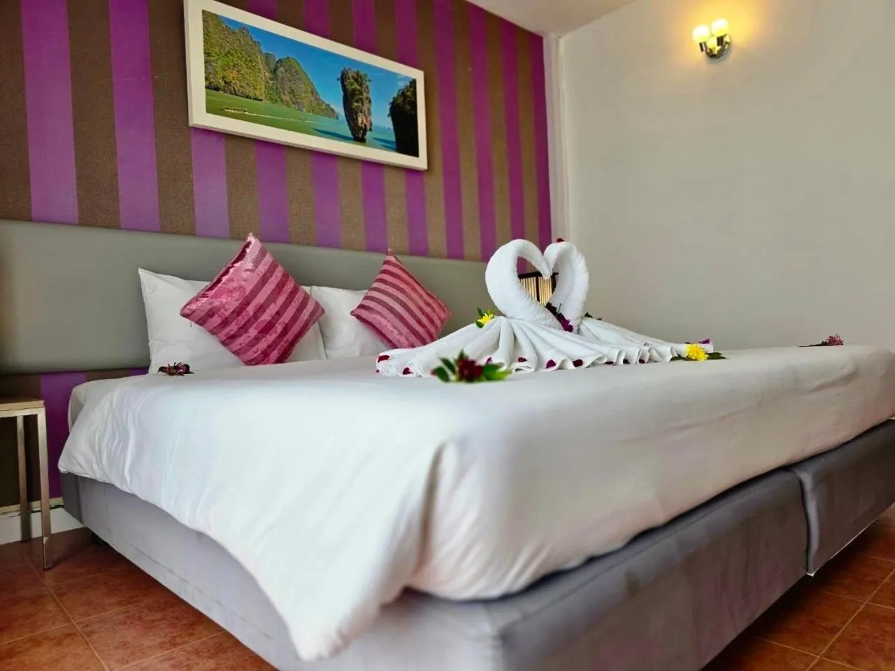 Bed in ON Hotel Phuket - SHA