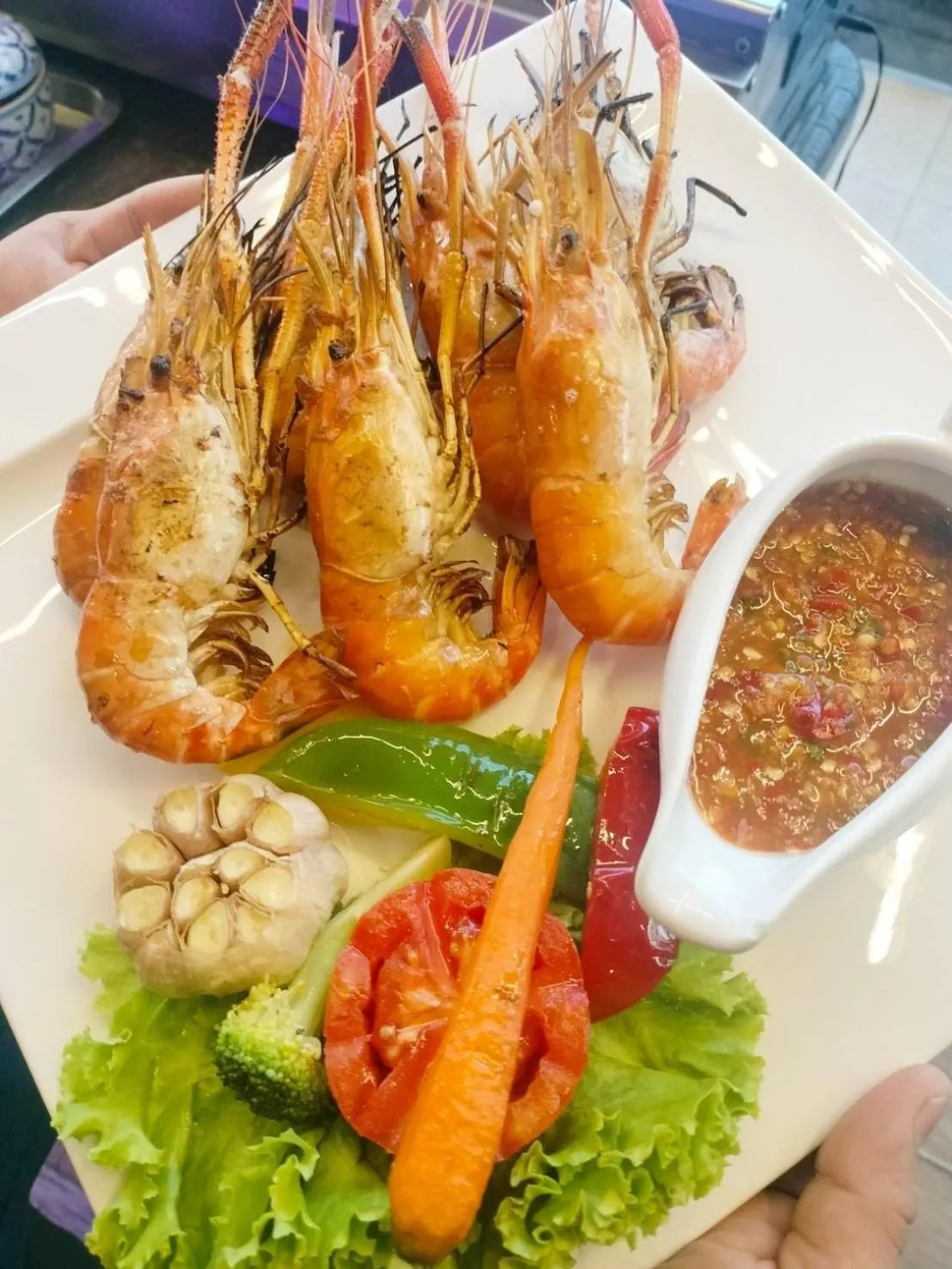 Food and drinks in ON Hotel Phuket - SHA