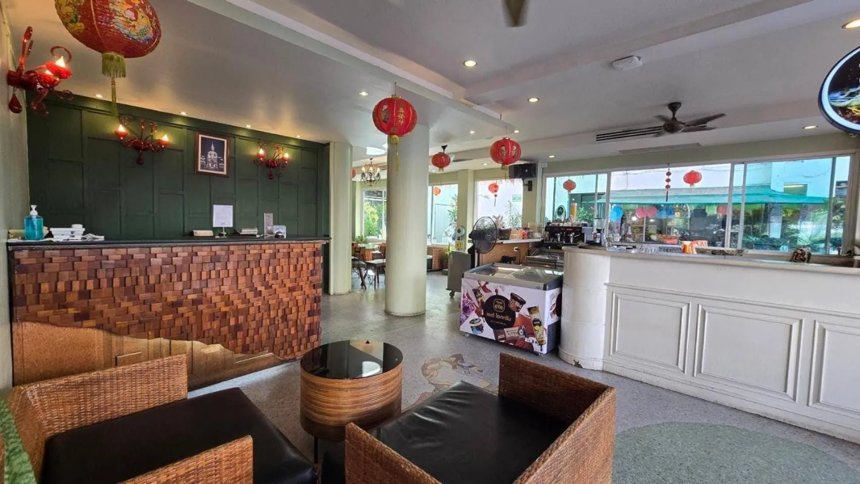 Lobby or reception in ON Hotel Phuket - SHA