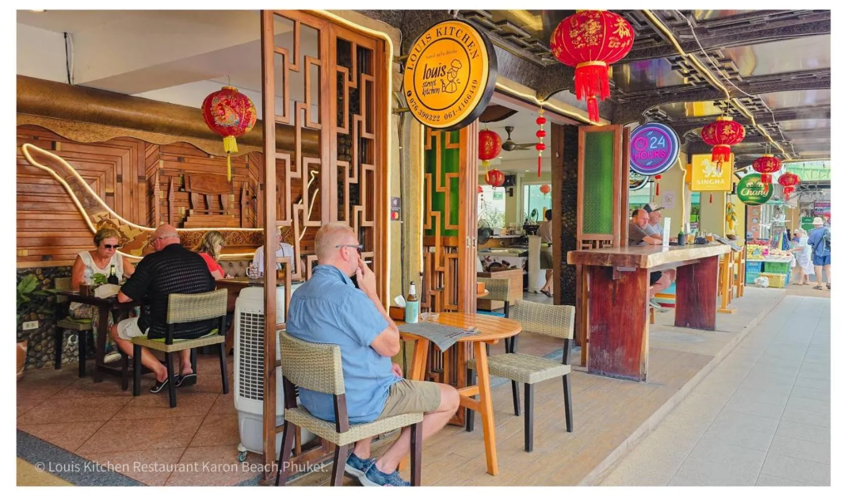 Restaurant/places to eat in ON Hotel Phuket - SHA