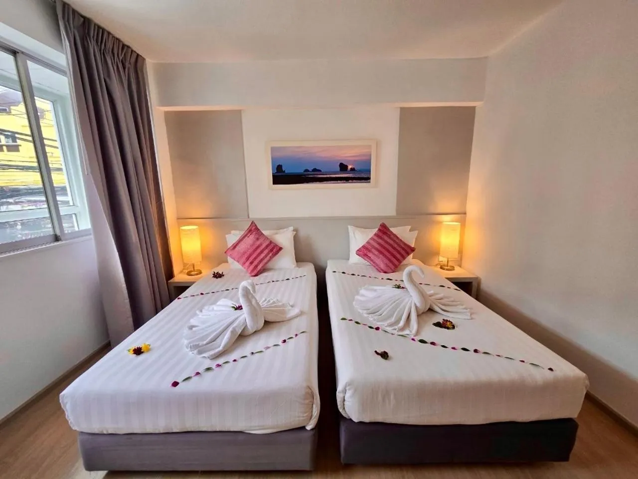 Bed in ON Hotel Phuket - SHA