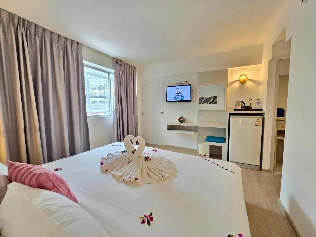 Bed in ON Hotel Phuket - SHA