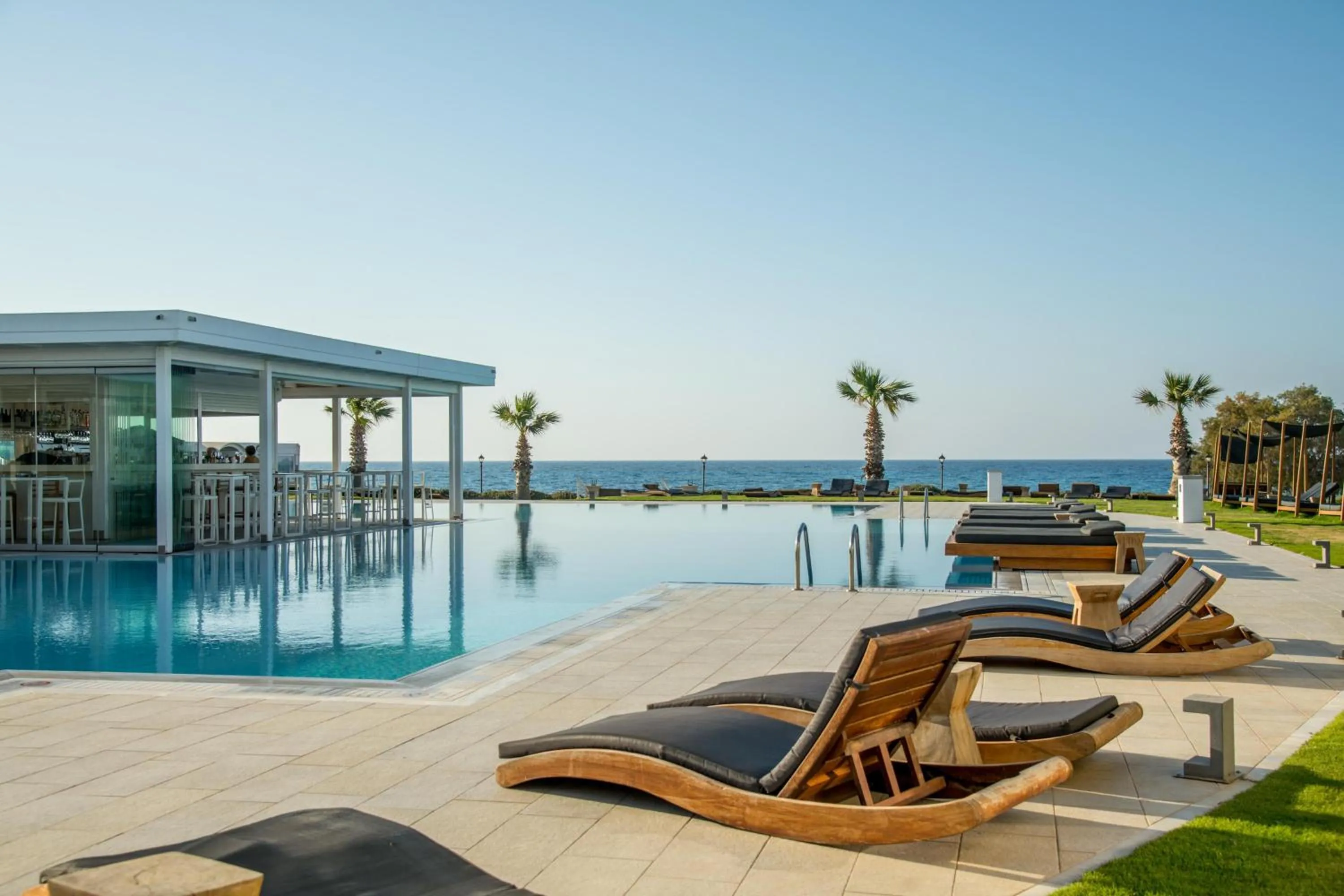 Swimming pool in Insula Alba Resort & Spa (Adults Only)