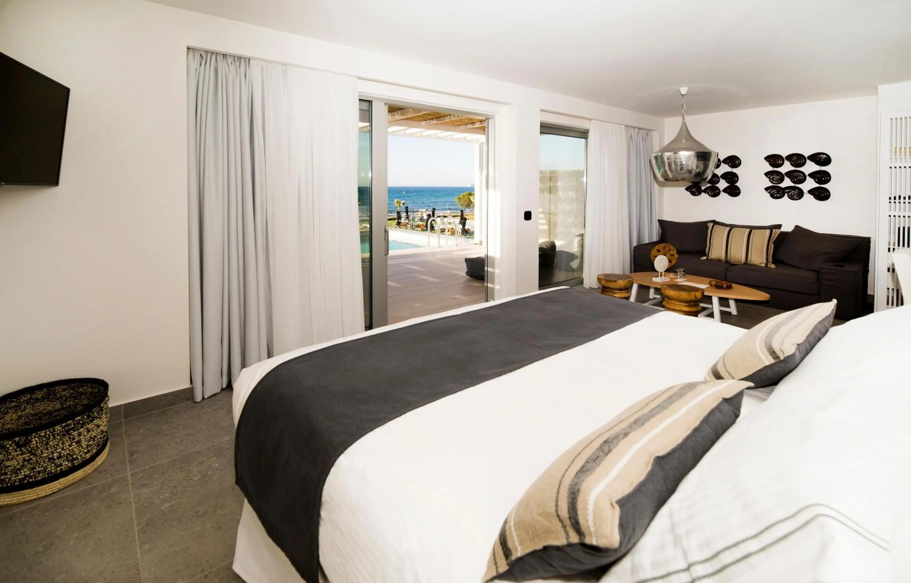 Photo of the whole room, Bed in Insula Alba Resort & Spa (Adults Only)