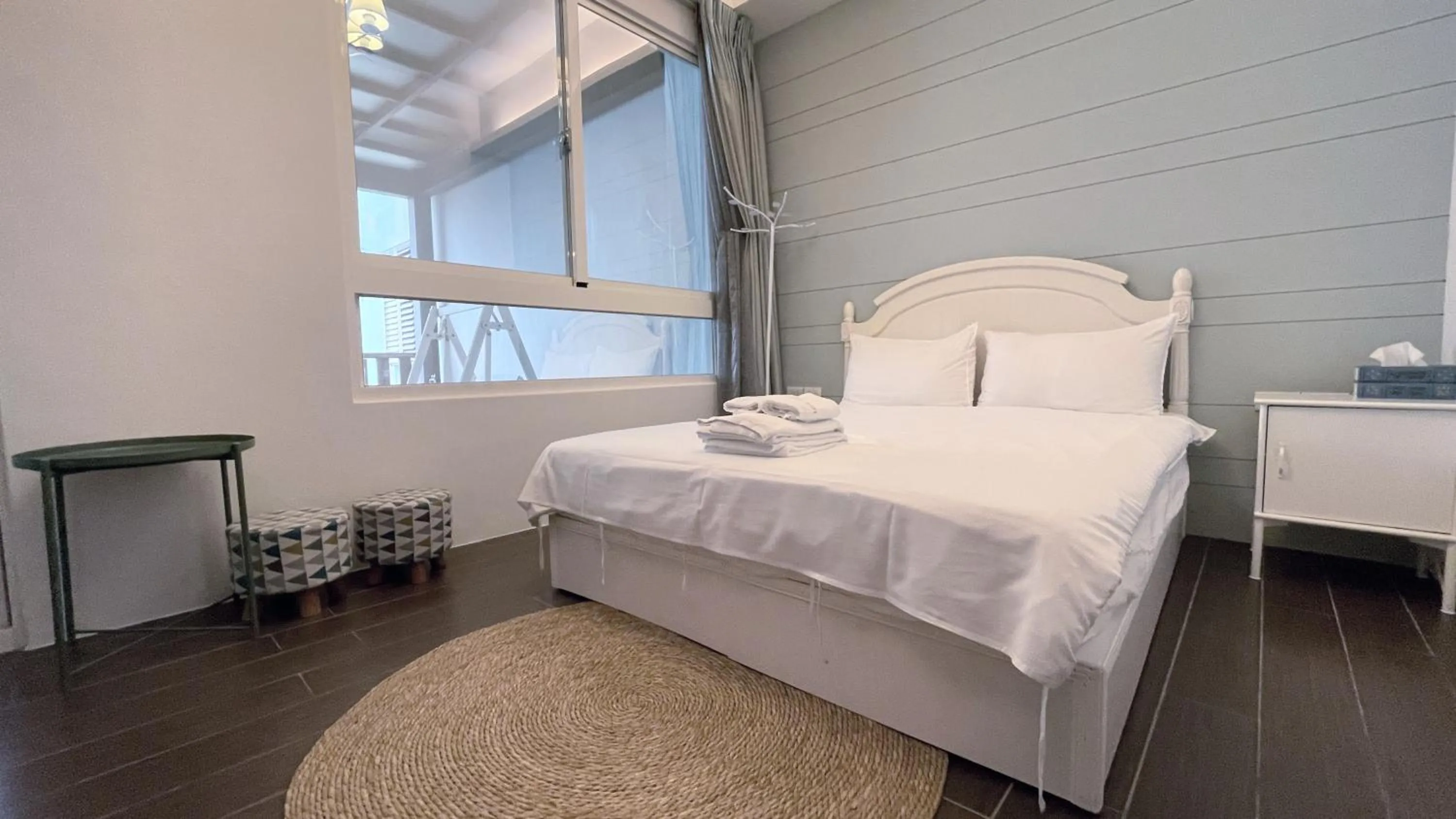 Photo of the whole room, Bed in Angel Inn