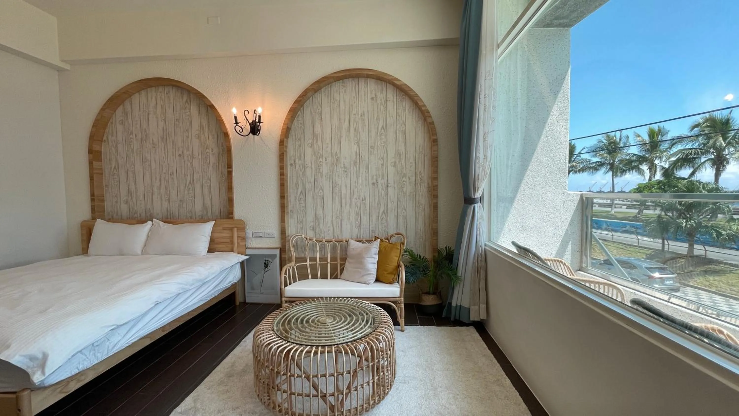 Photo of the whole room, Bed in Angel Inn