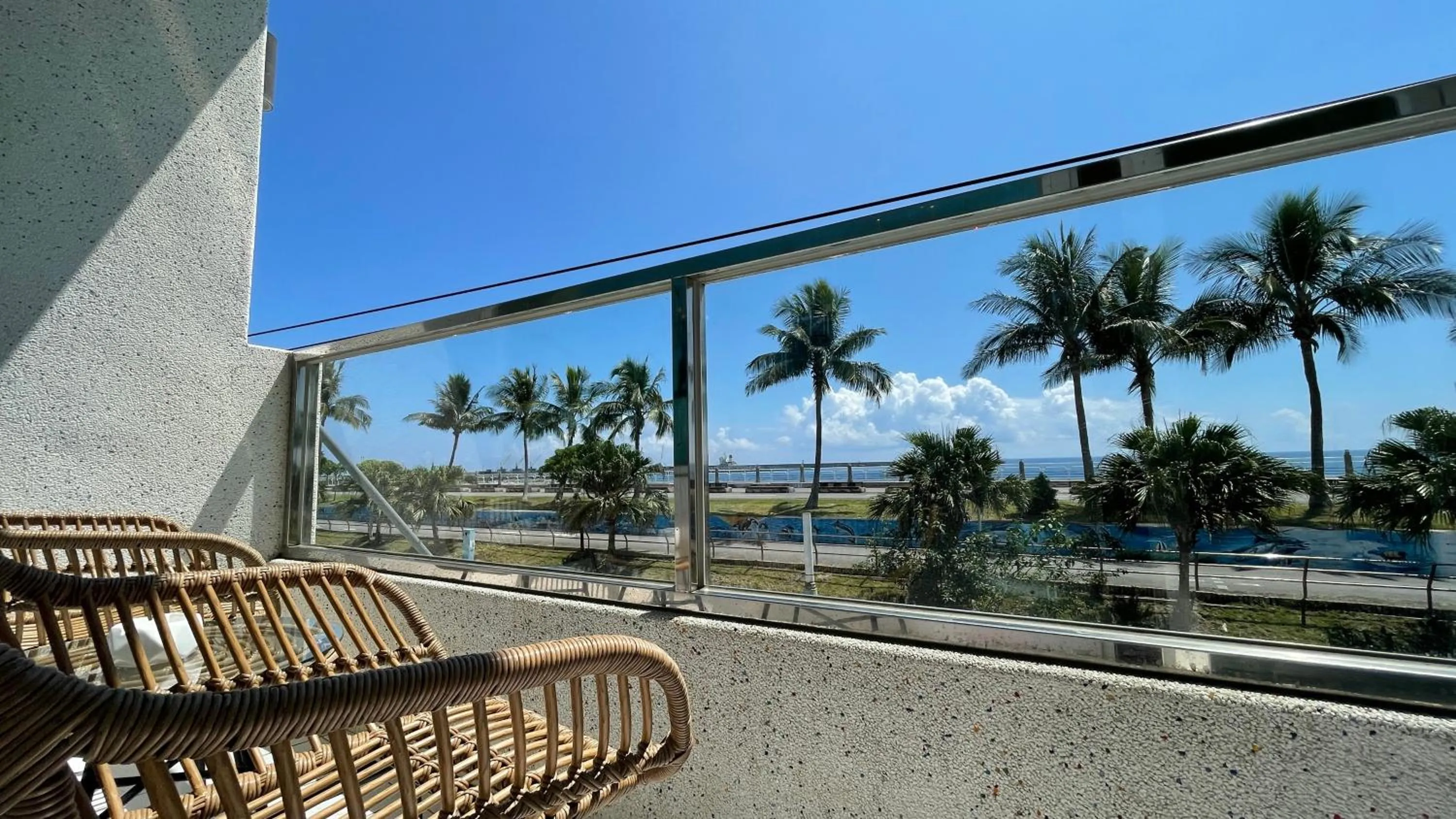 Sea view in Angel Inn