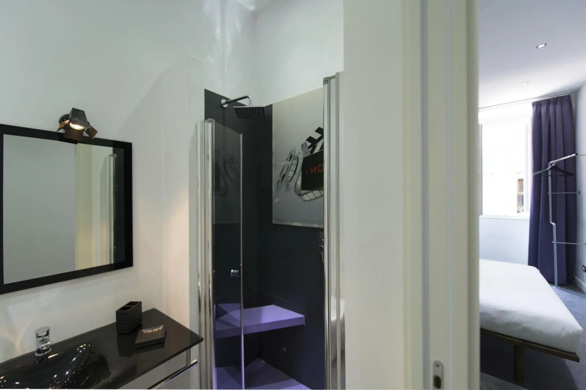 Bathroom, Bed in Ripetta Relais