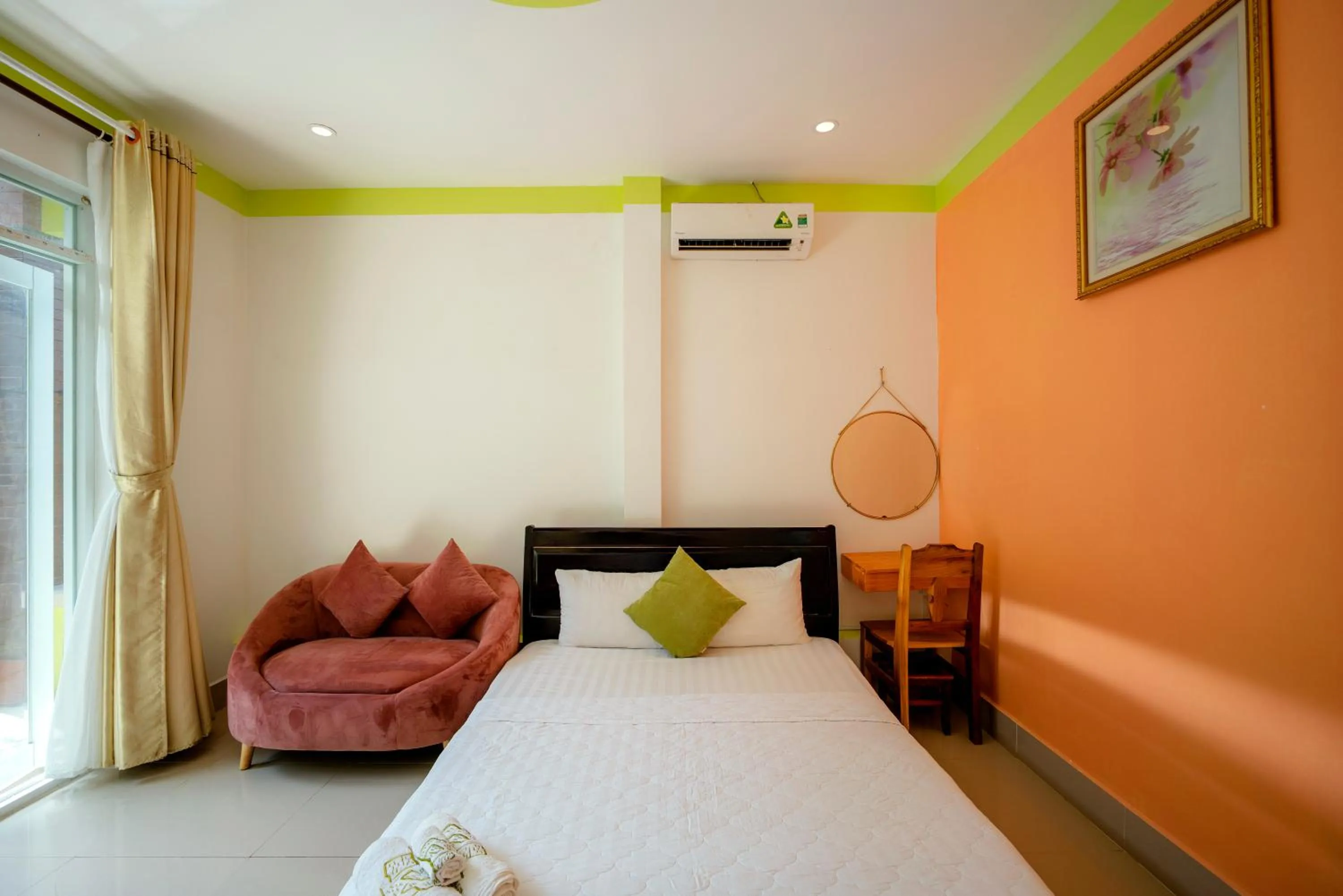 Property building, Bed in Bungalow Mai Phuong Binh