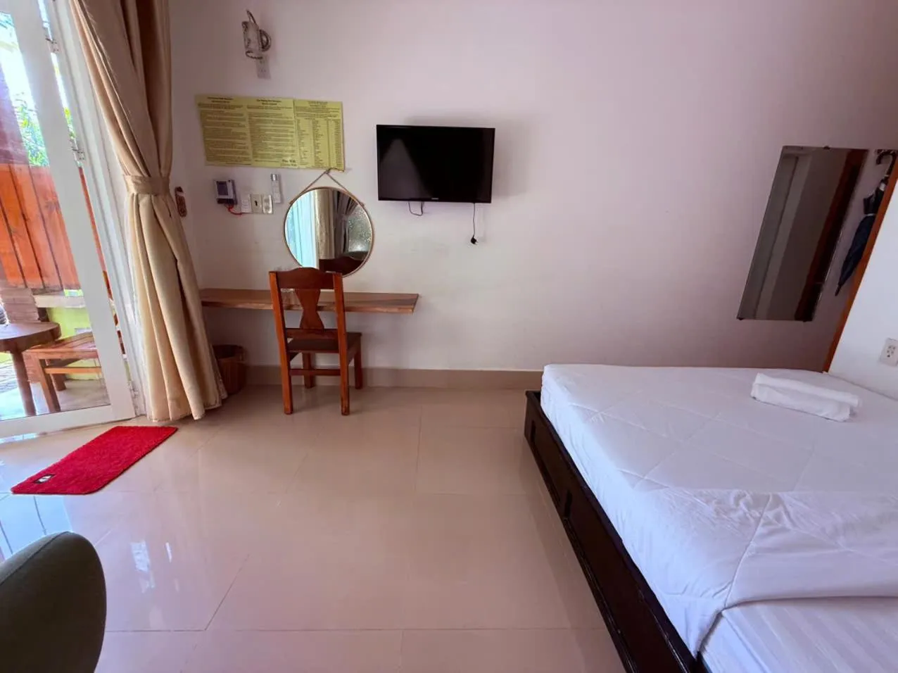 Property building, Bed in Bungalow Mai Phuong Binh