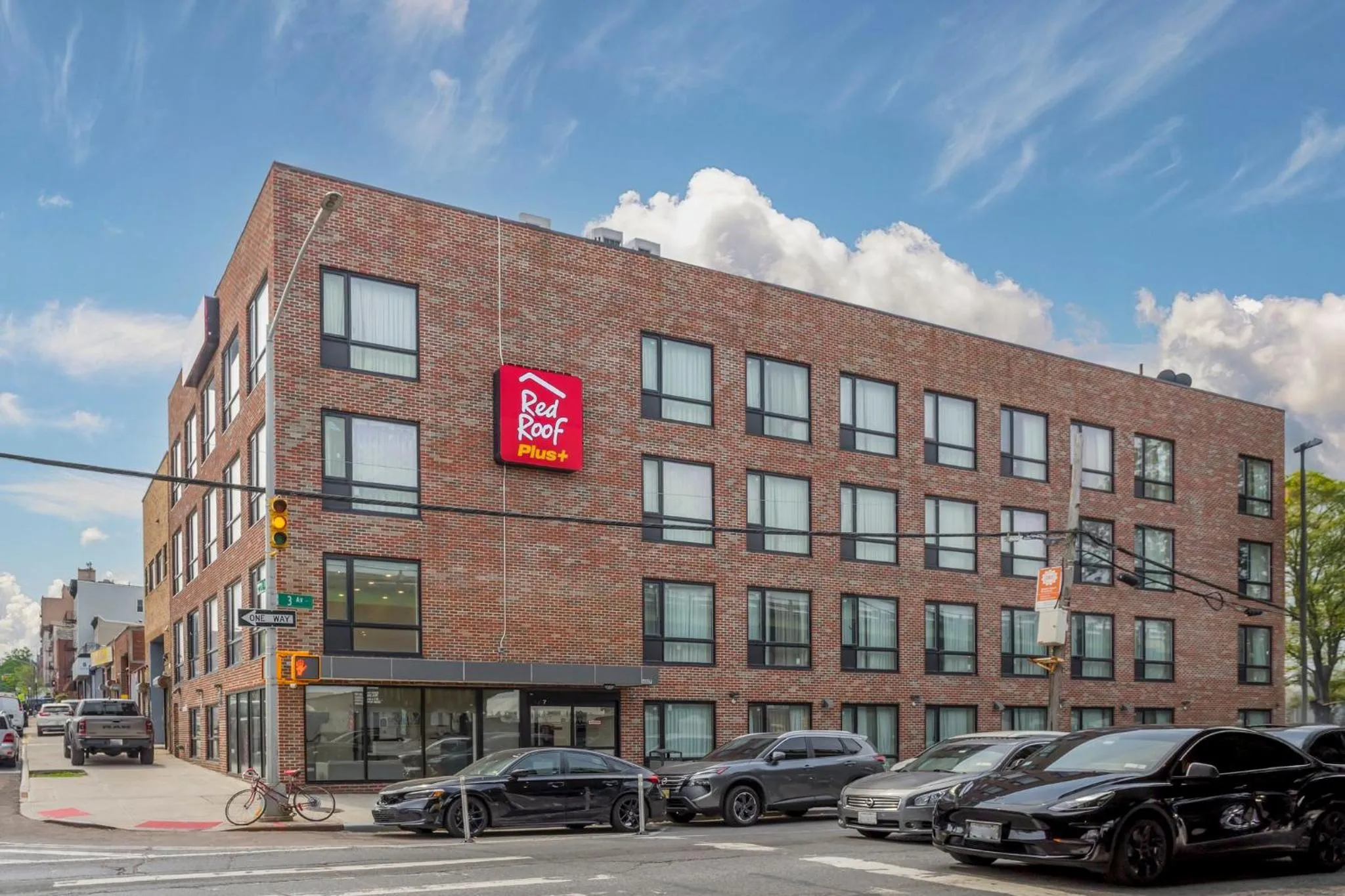Property building in Red Roof PLUS Brooklyn - 3rd Ave