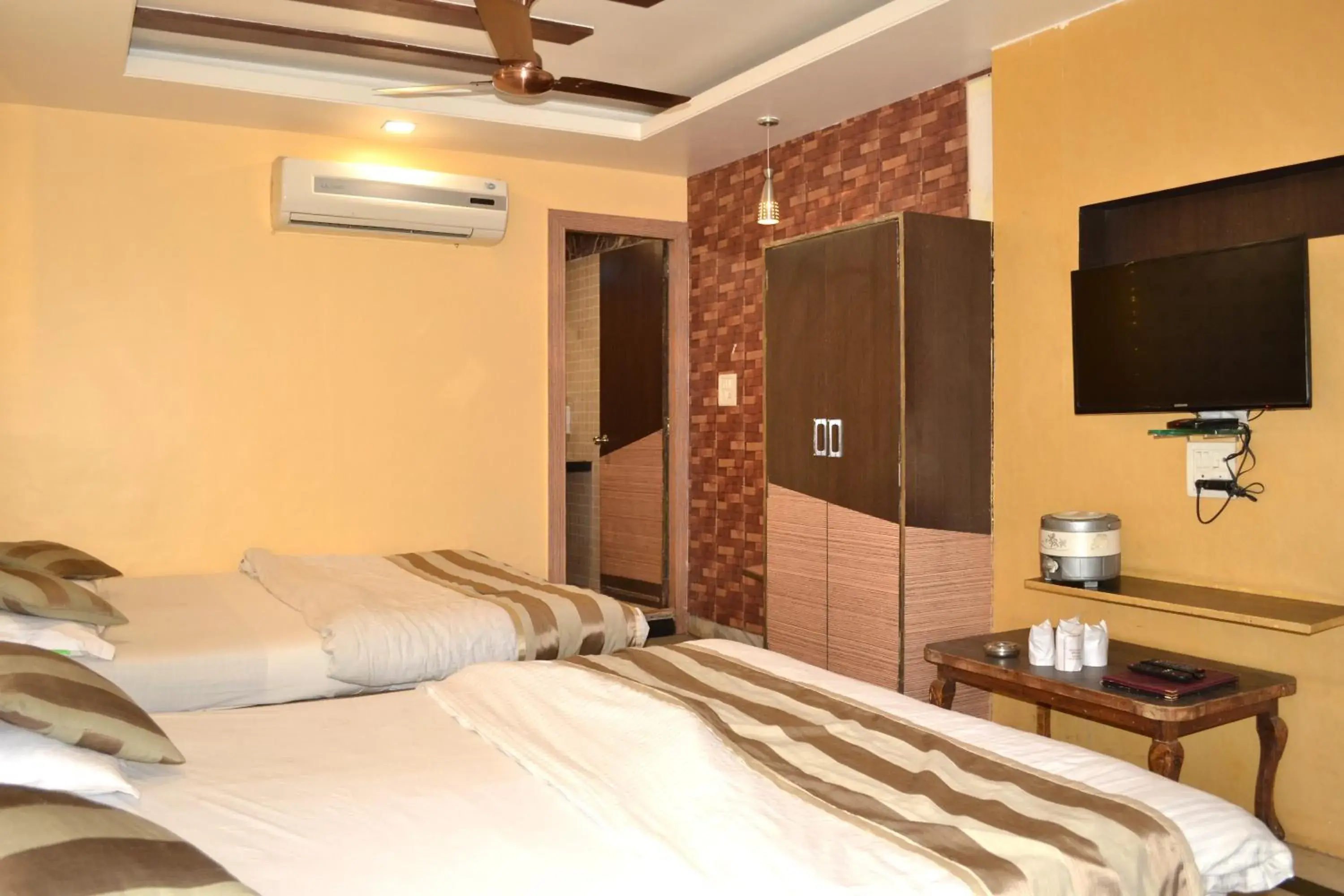 Family Room in Hotel Swagat Family Room in Hotel Swagat