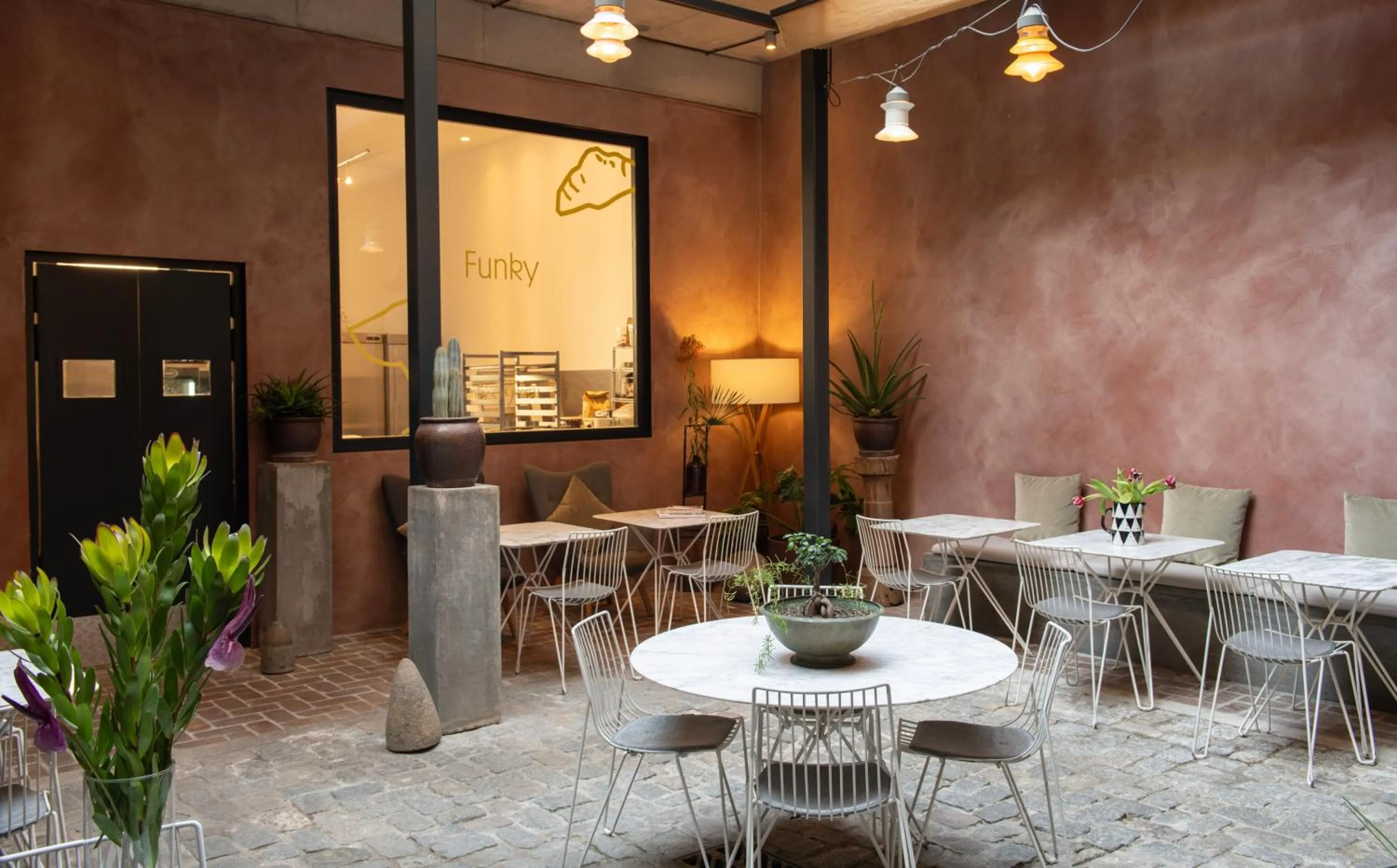 Area and facilities in Hotel Brummell