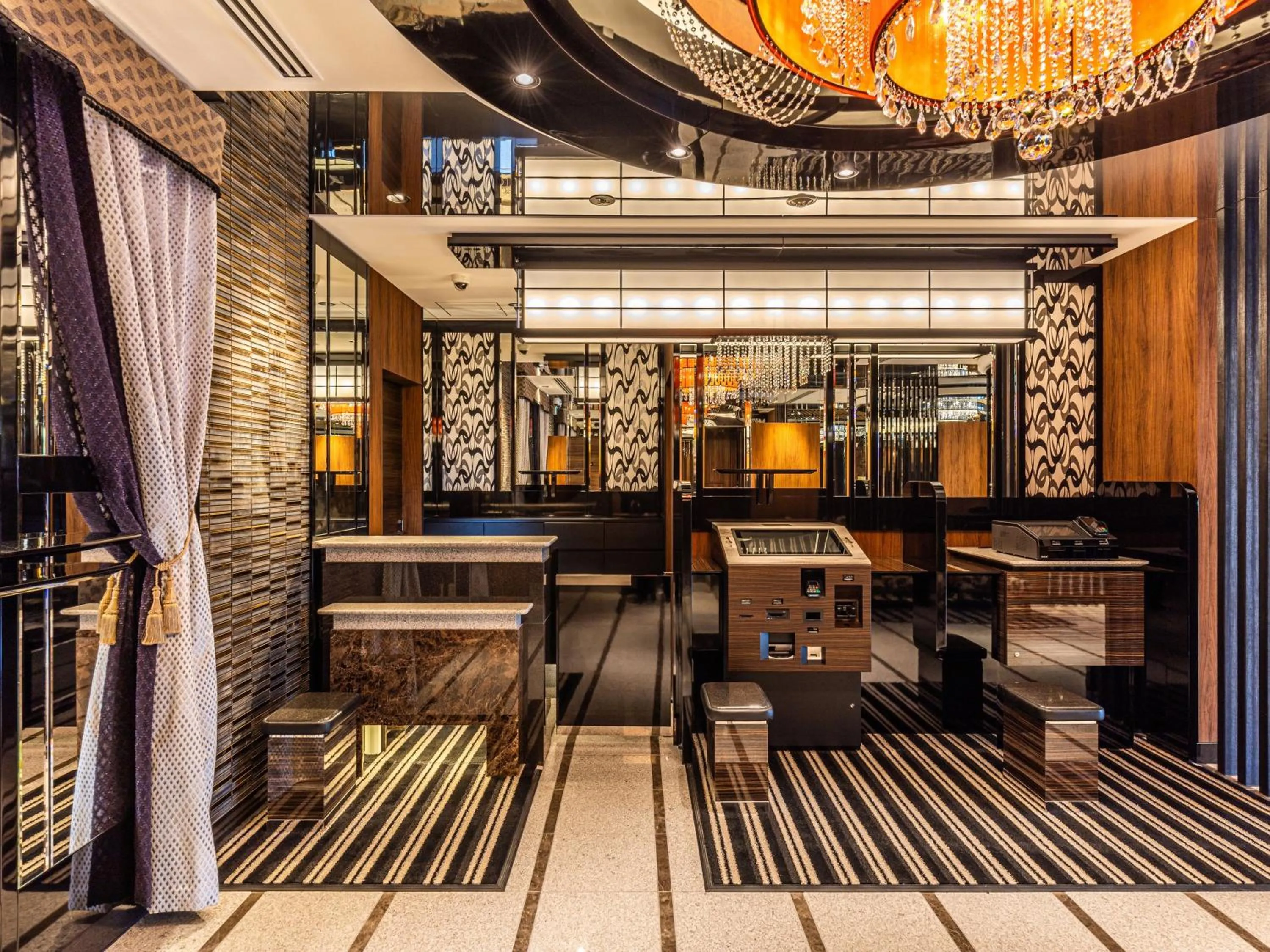 Lobby or reception in APA Hotel Akabane Iwabuchi Ekimae