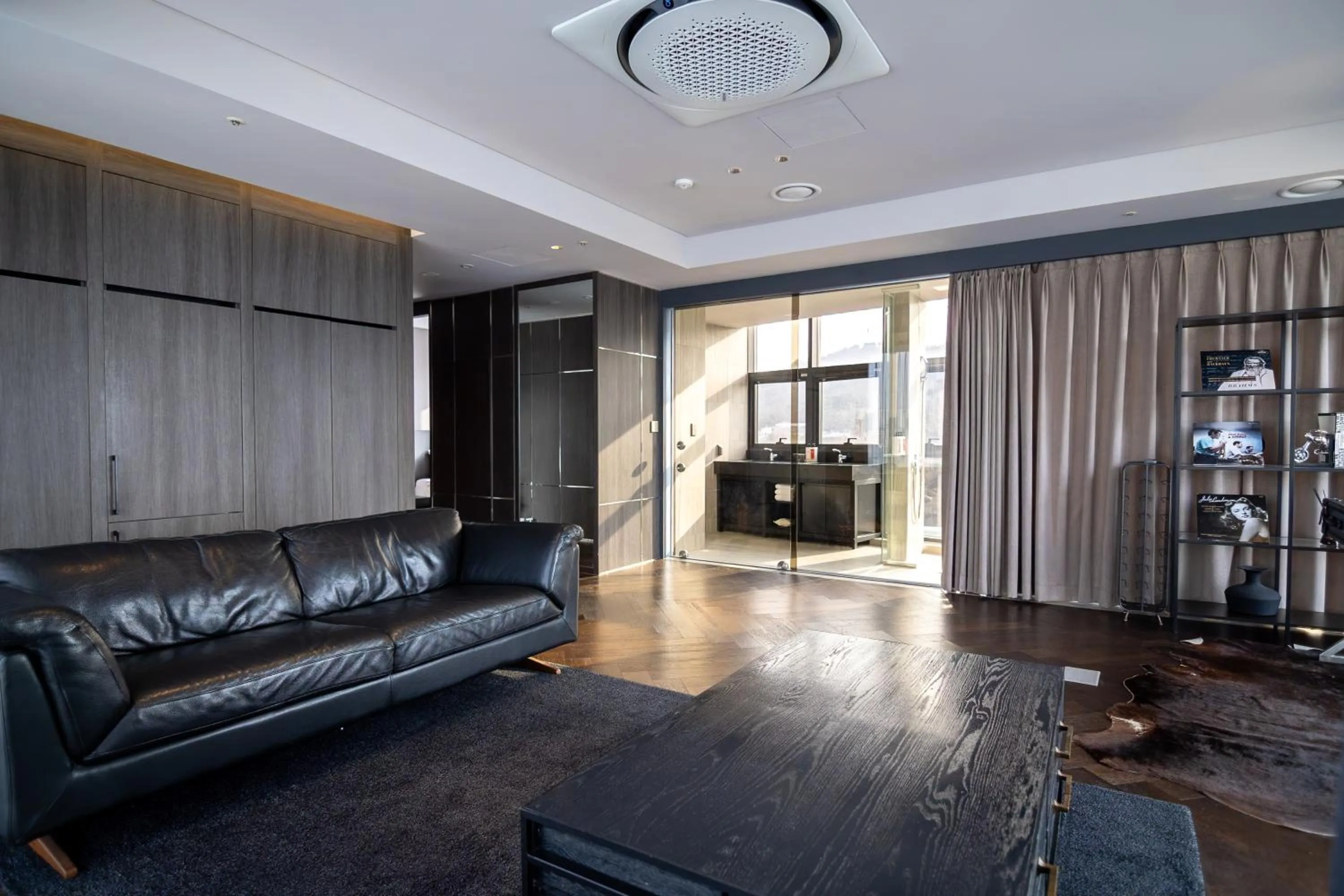 Living room in HOMES Red Myeongdong