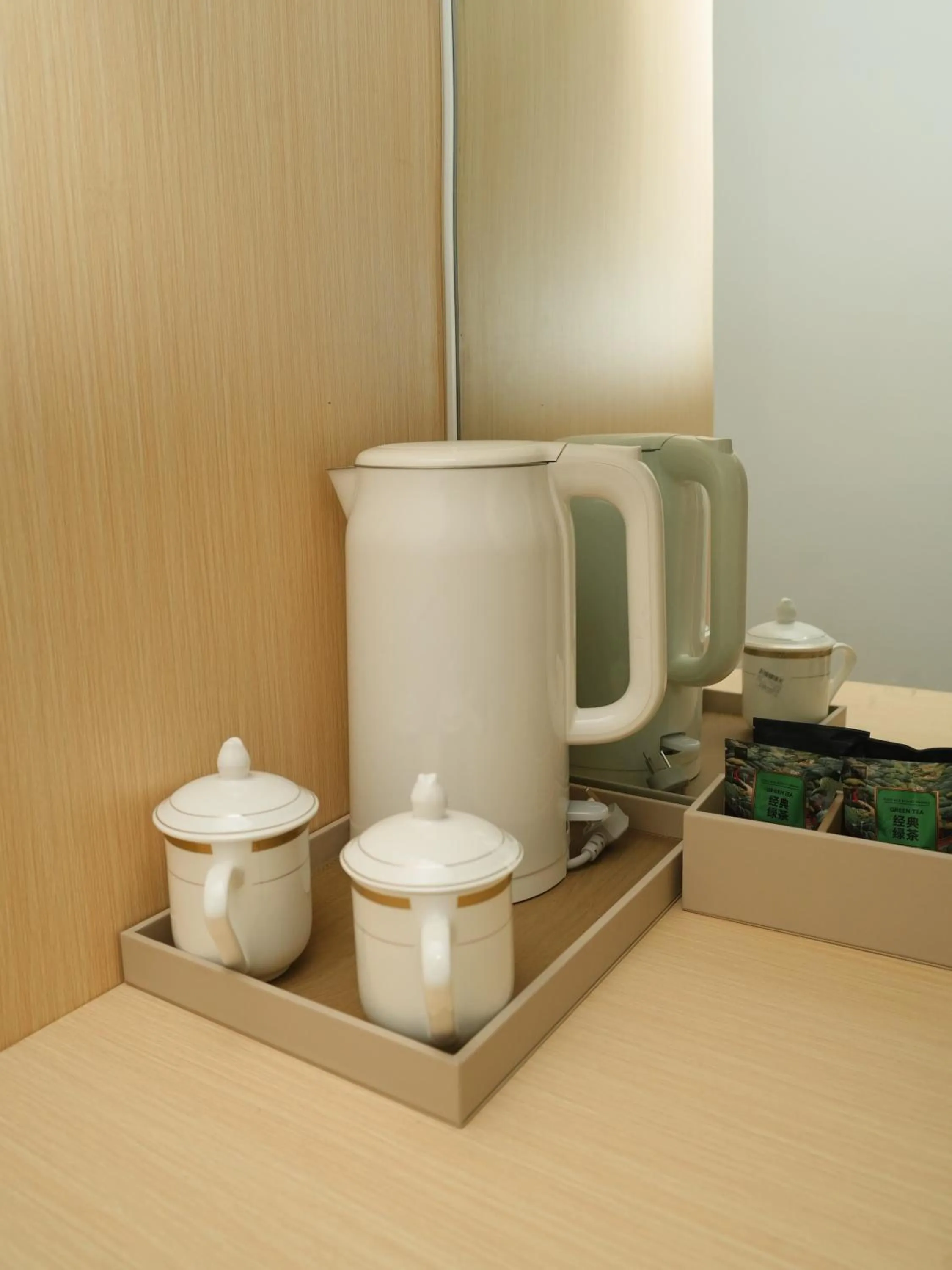 Coffee/tea facilities in X One Hotel