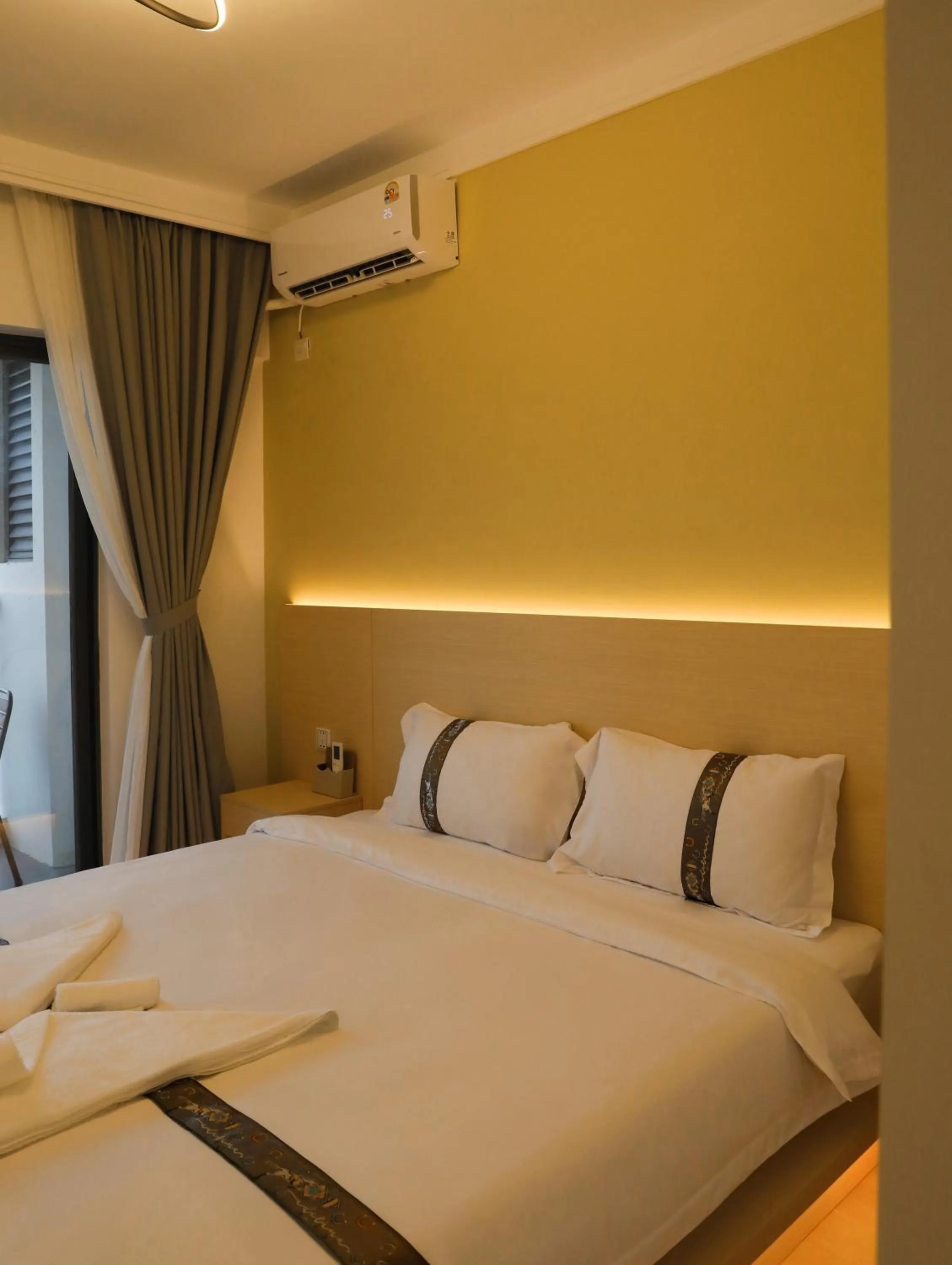 Bedroom, Bed in X One Hotel