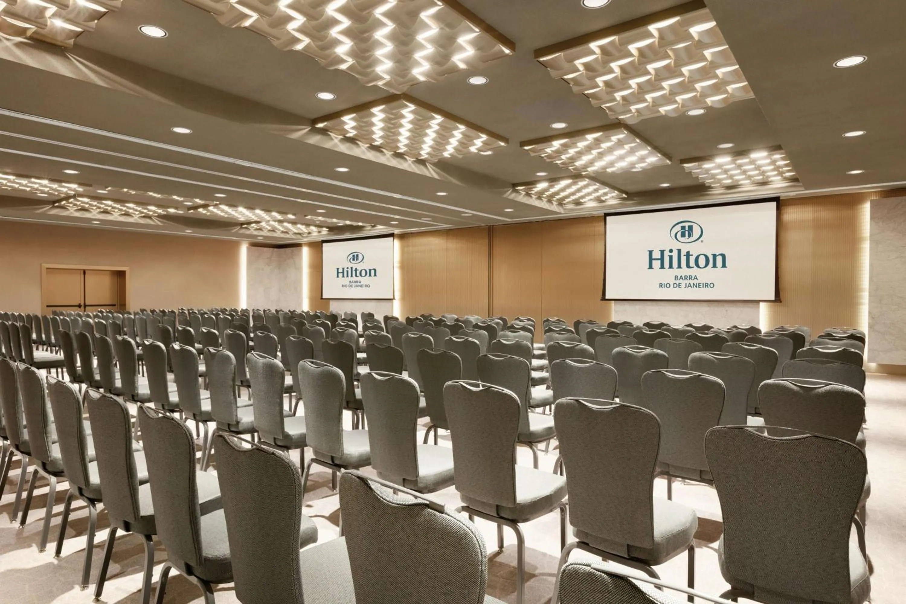 Meeting/conference room in Hilton Barra Rio de Janeiro