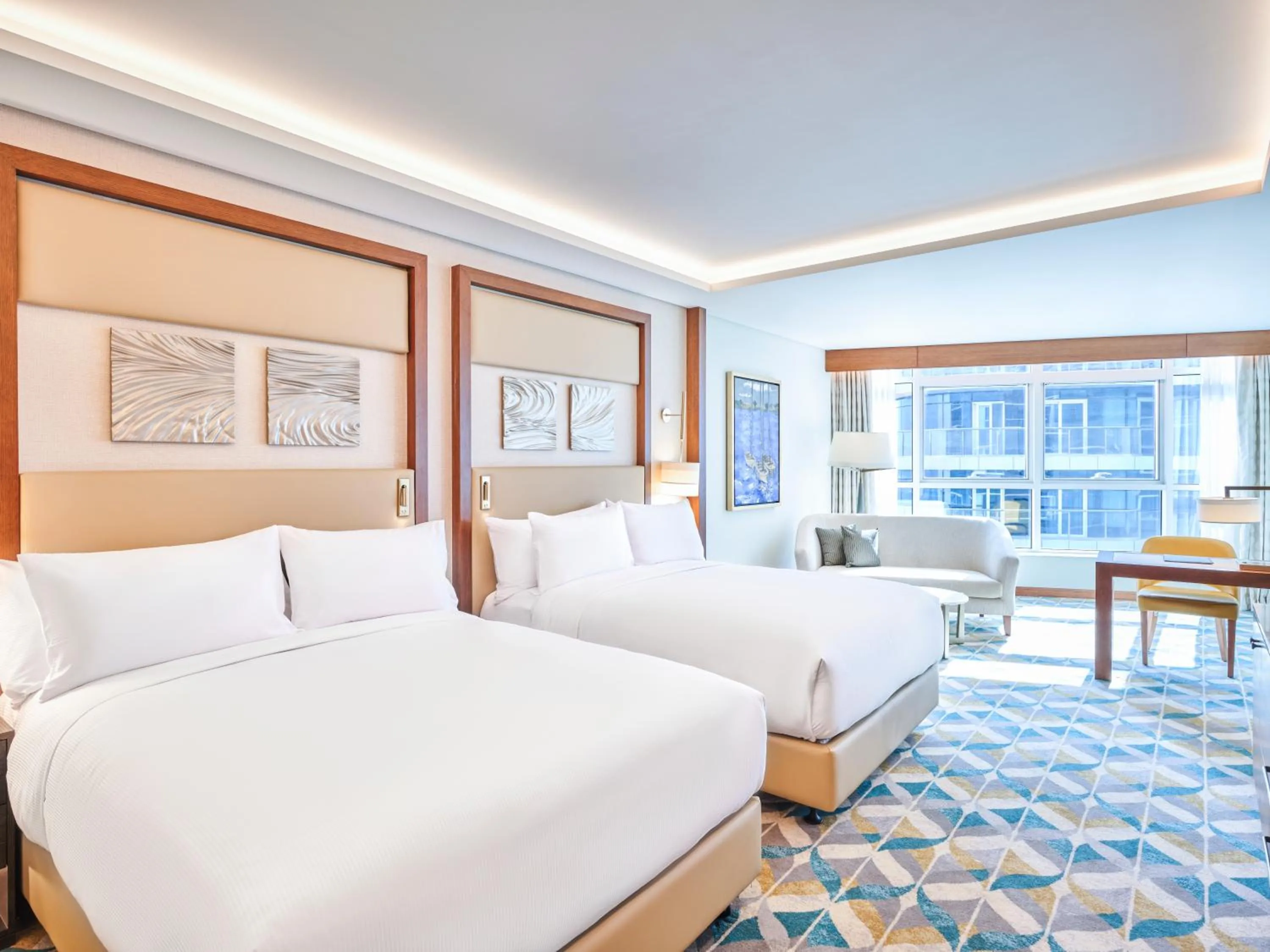 Bed in Hilton Cairo Nile Maadi