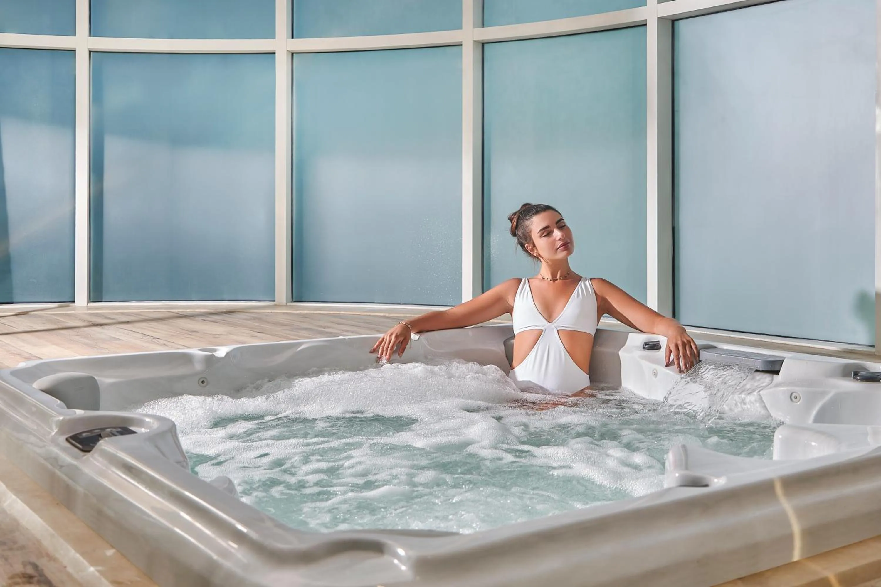 Hot Tub in Hilton Cairo Nile Maadi