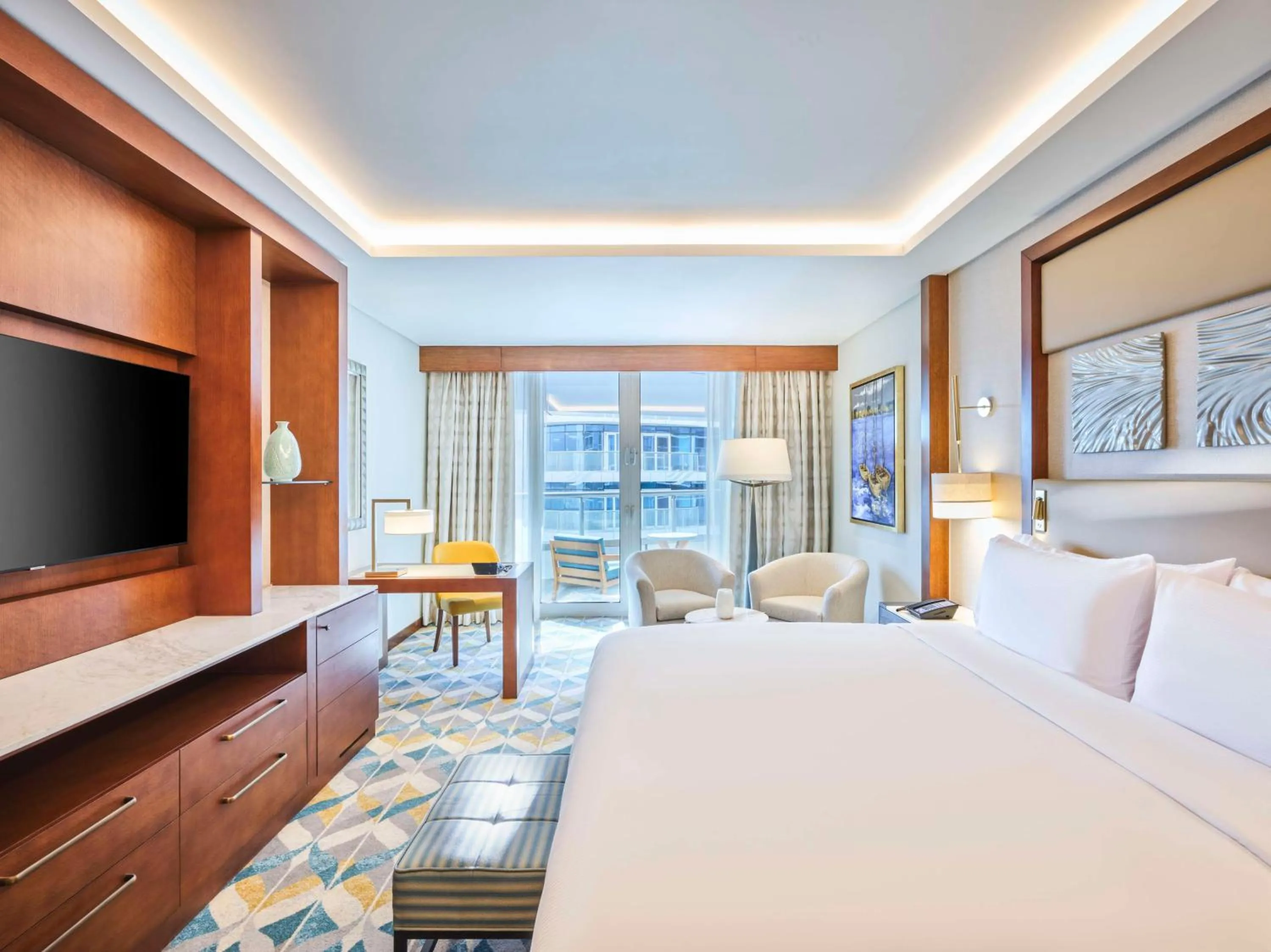 King Guest Room with Balcony in Hilton Cairo Nile Maadi