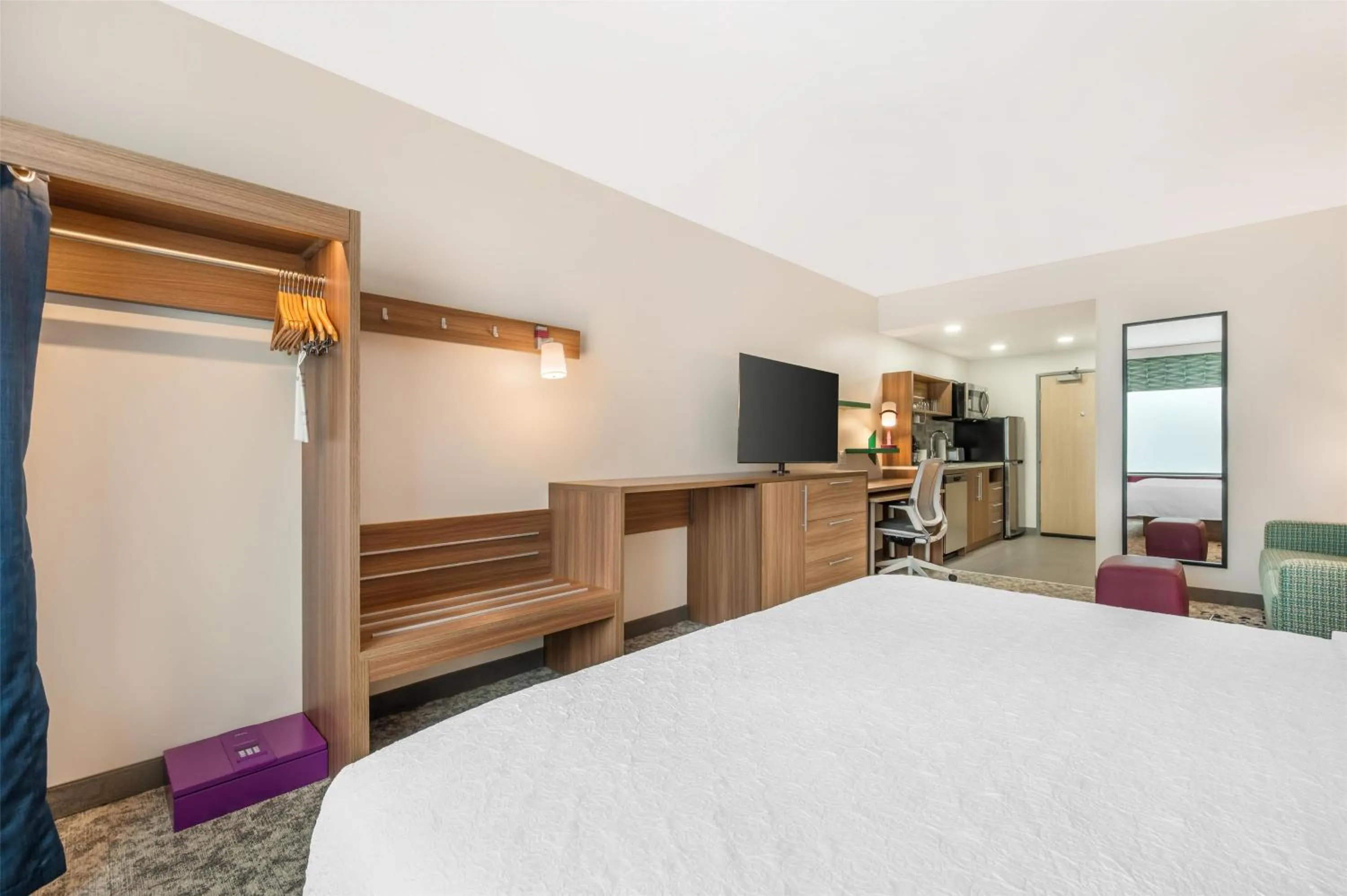 Bed in Home2 Suites By Hilton Harrisonburg University