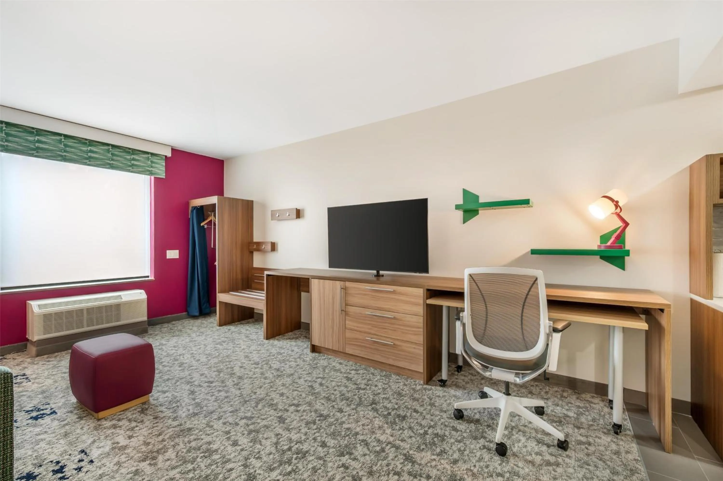 Bedroom in Home2 Suites By Hilton Harrisonburg University