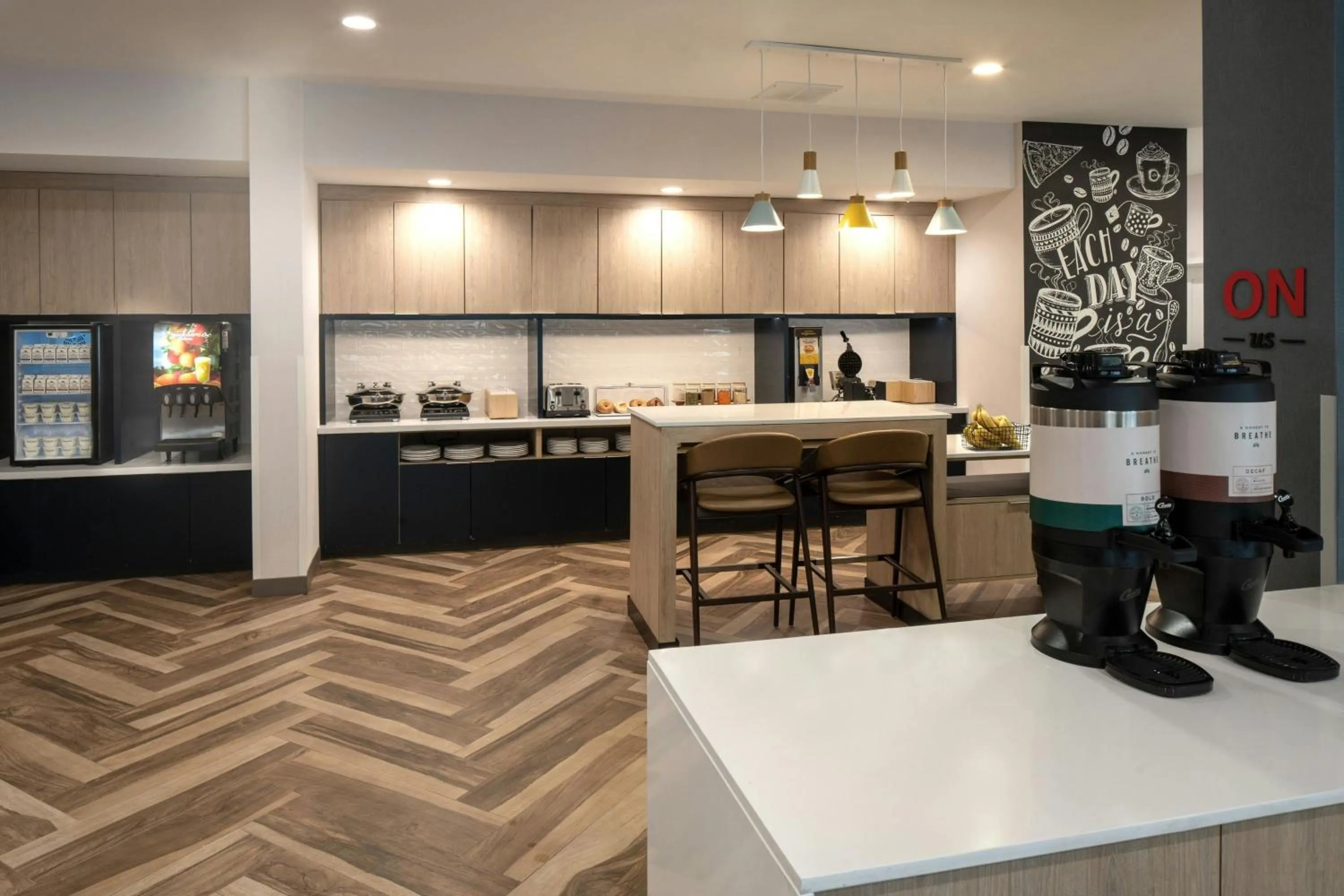 Breakfast in TownePlace Suites by Marriott West Lafayette