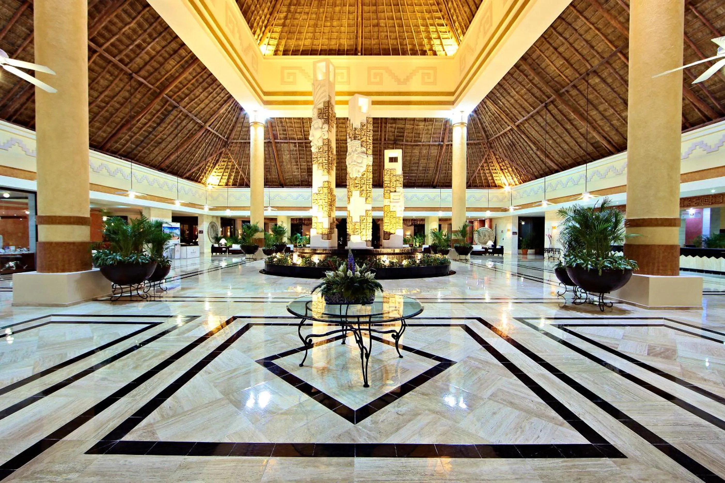 Lobby or reception in Bahia Principe Grand Coba - All Inclusive