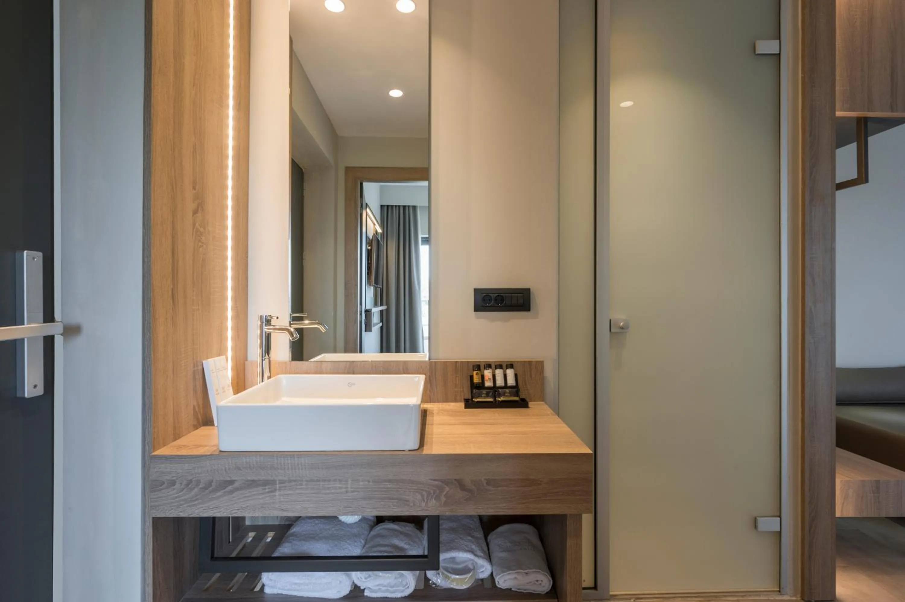 Bathroom in Mare Village Hotel