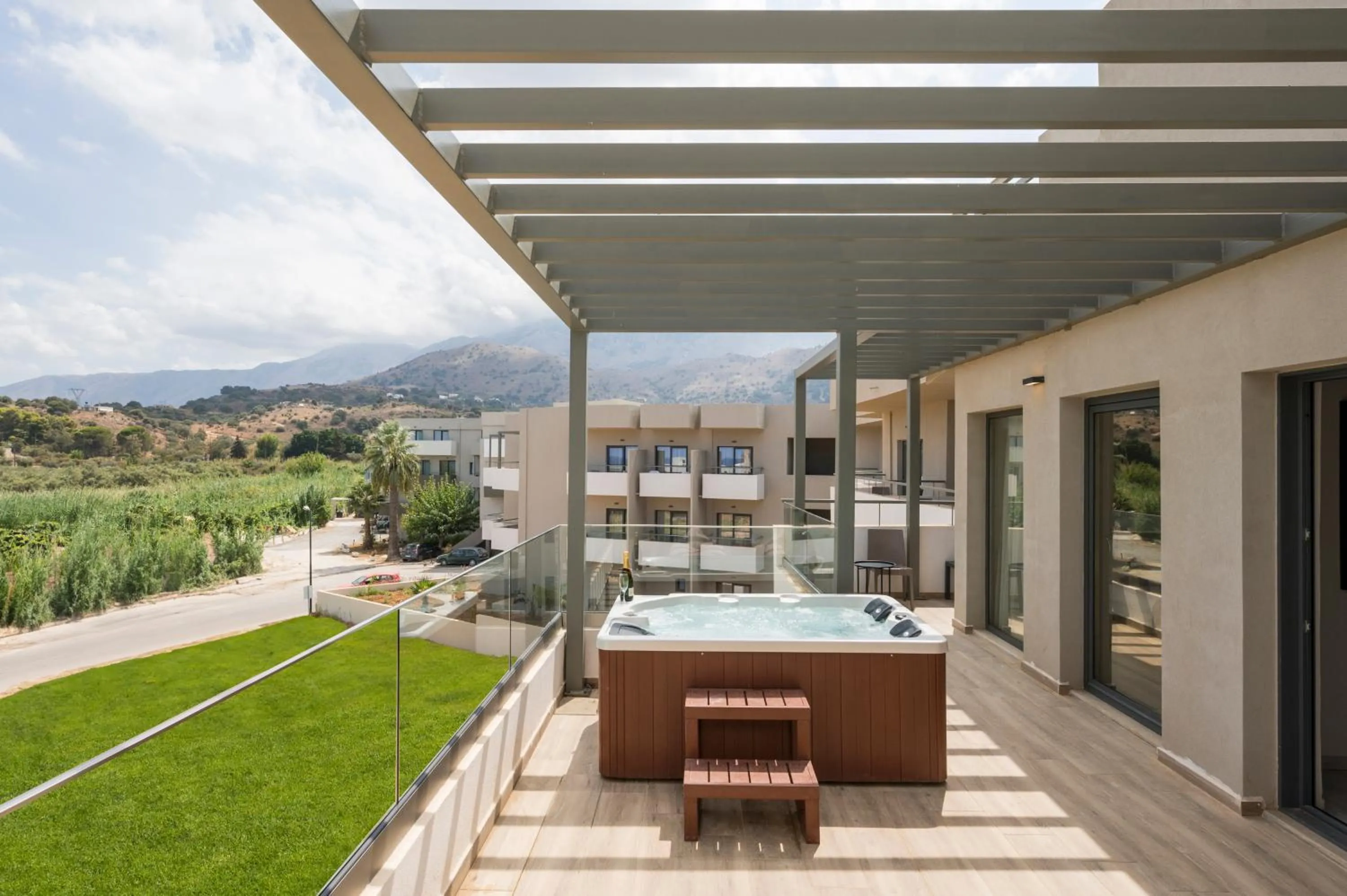 Hot Tub in Mare Village Hotel