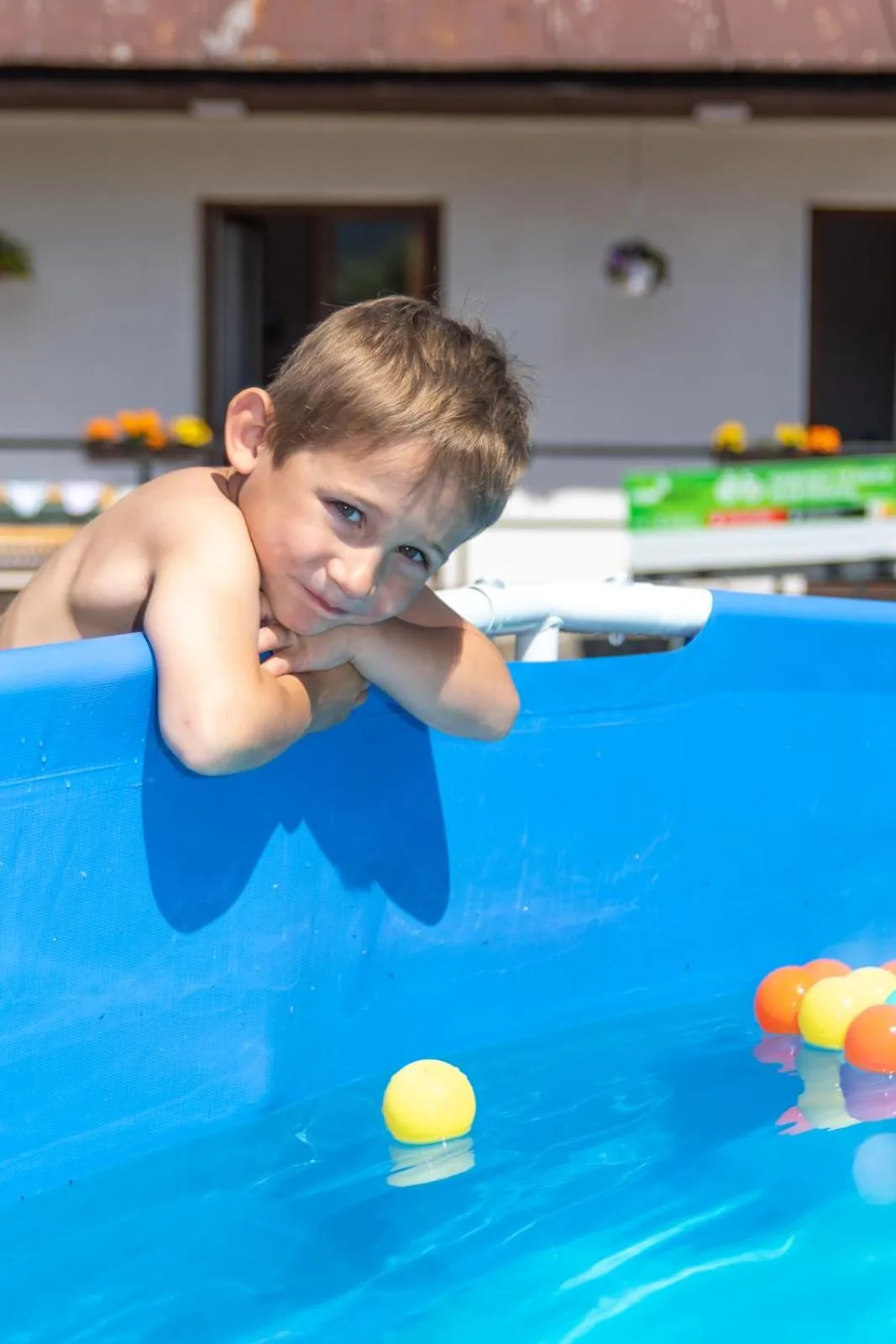 Swimming pool in Penzion Vápenka