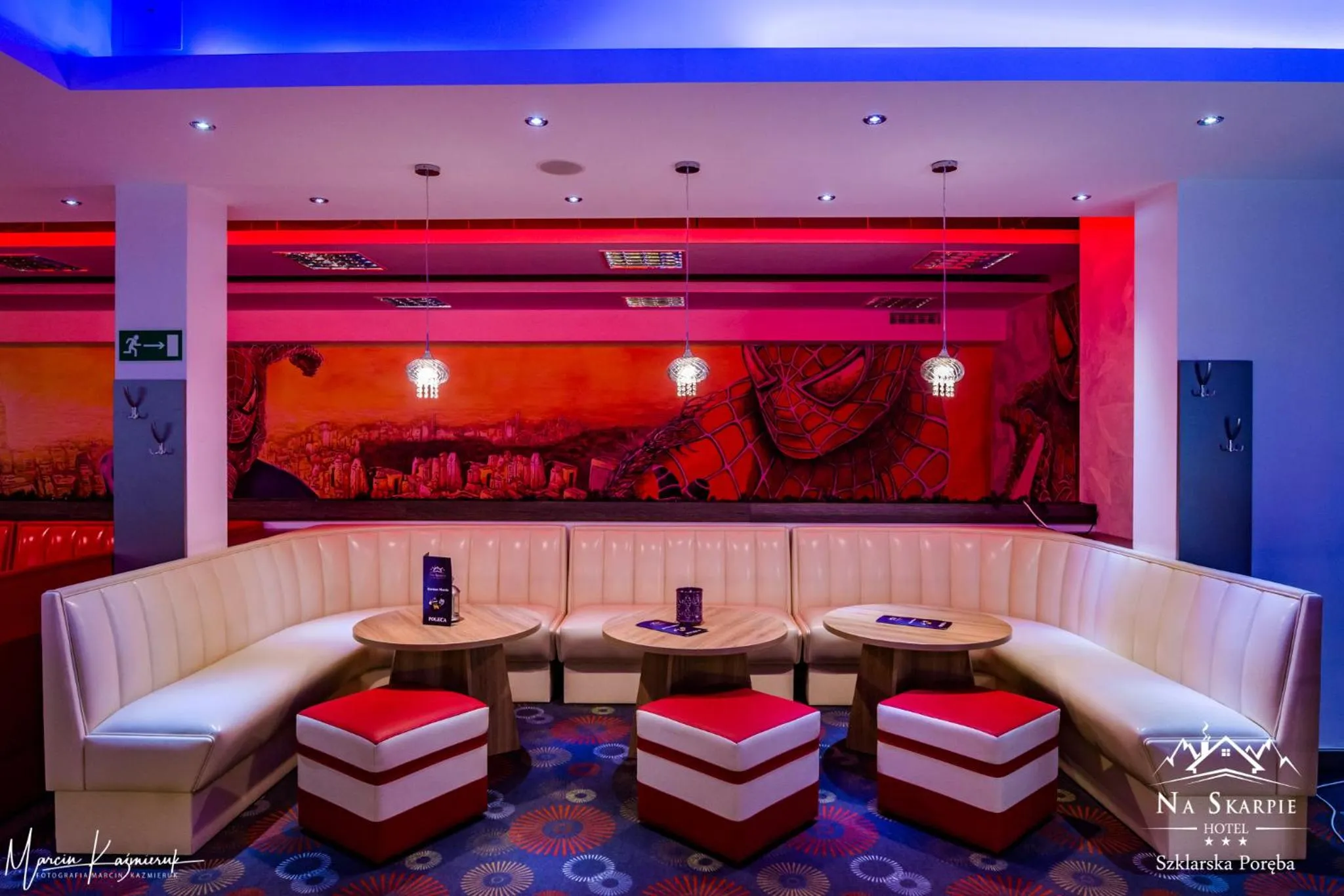 Seating area in Hotel Na Skarpie