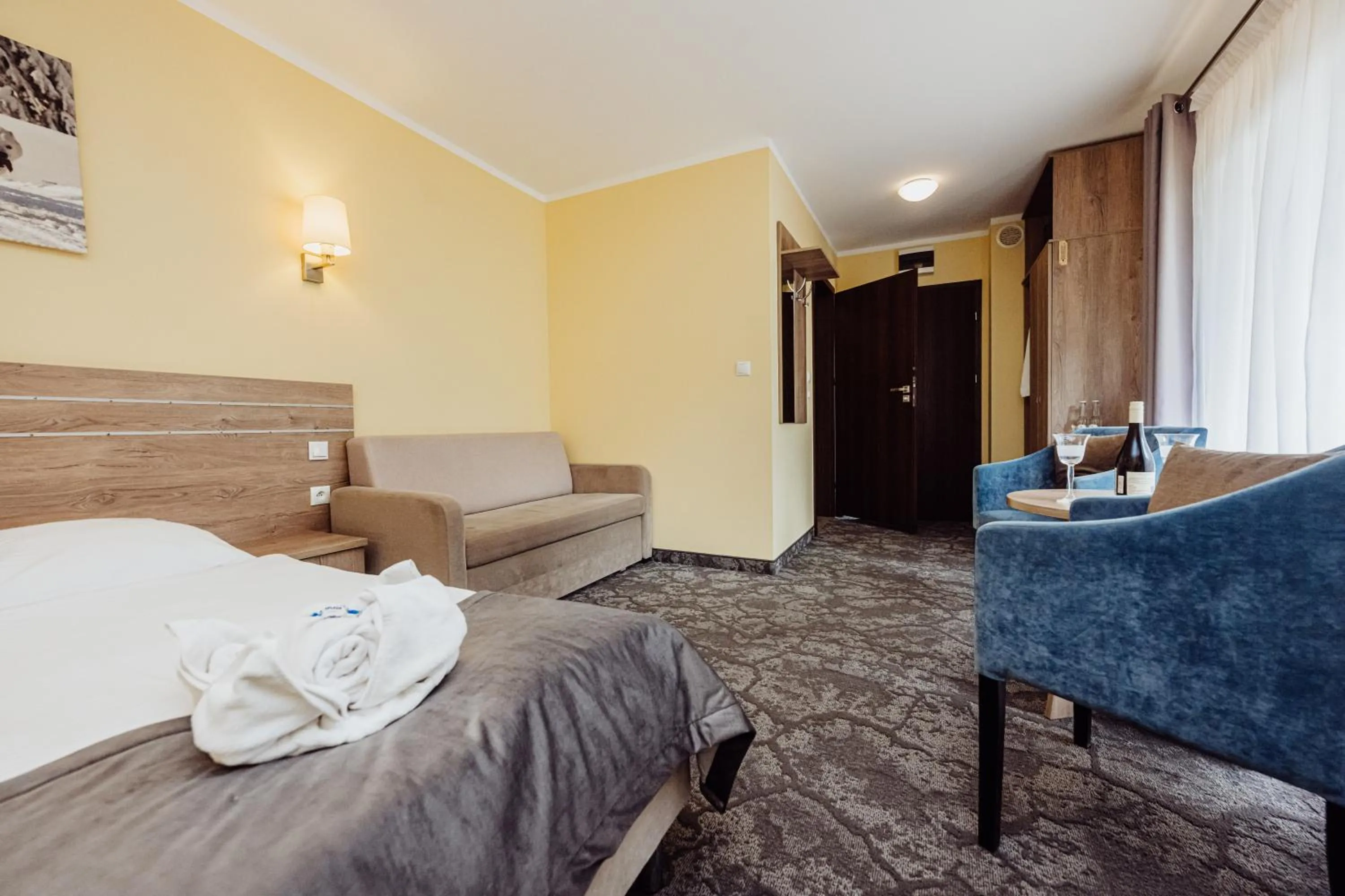 Photo of the whole room, Bed in Hotel Na Skarpie