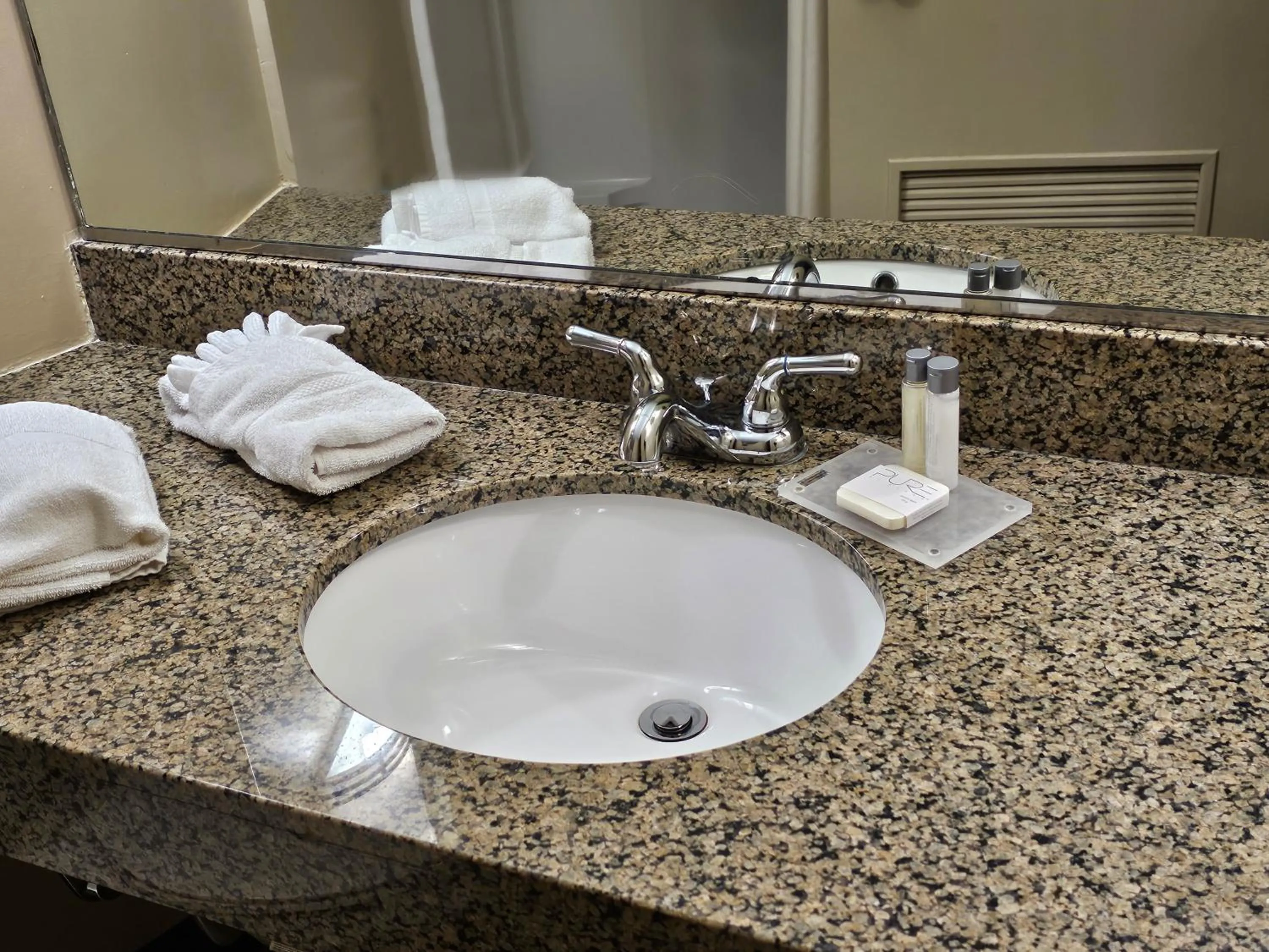 Bathroom in The Landmark Hotel