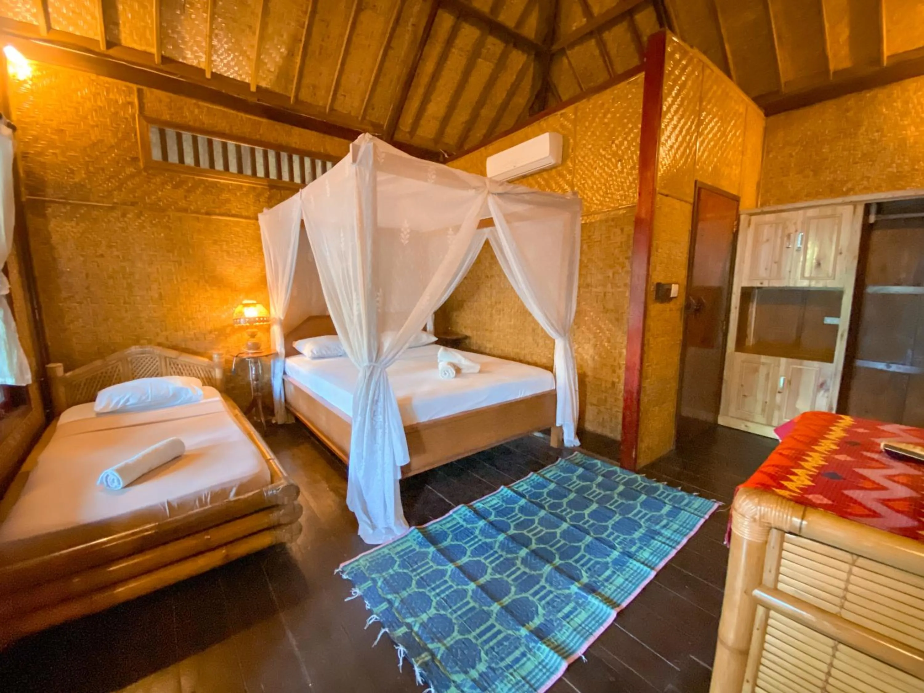 Bed in Sejuk Cottages