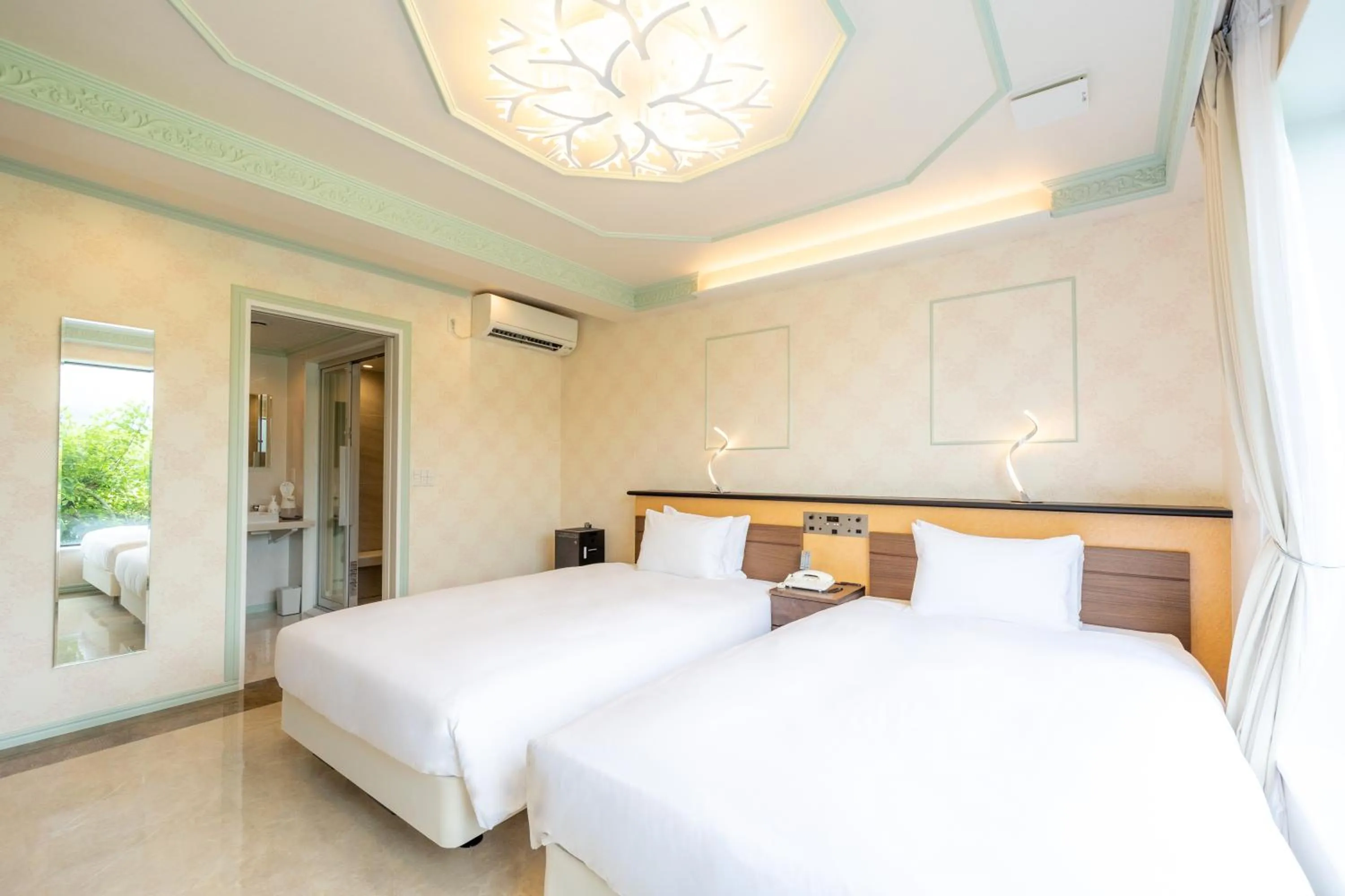 Bed in Hachijo View Hotel