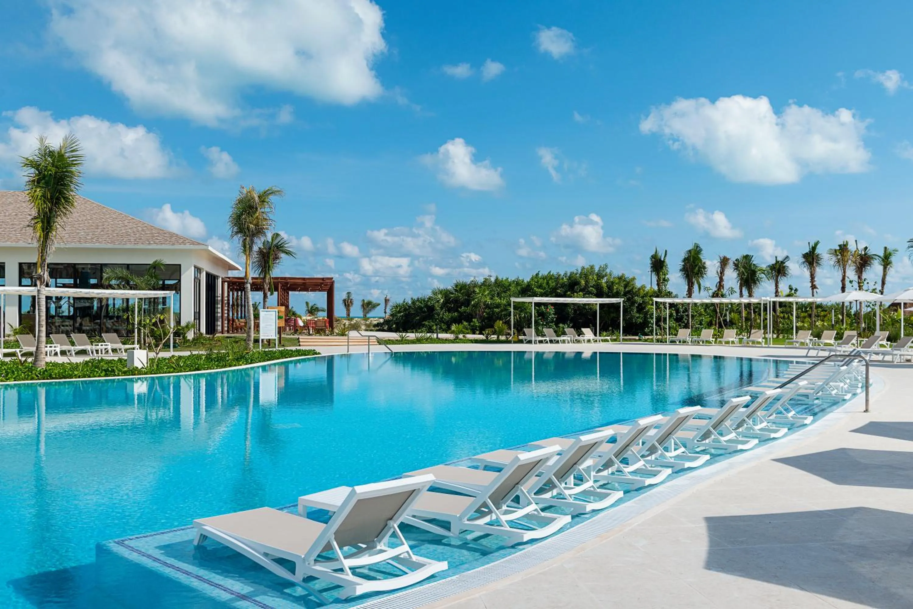 Swimming pool in Ocean Allure Costa Mujeres - Adults Only - All Inclusive