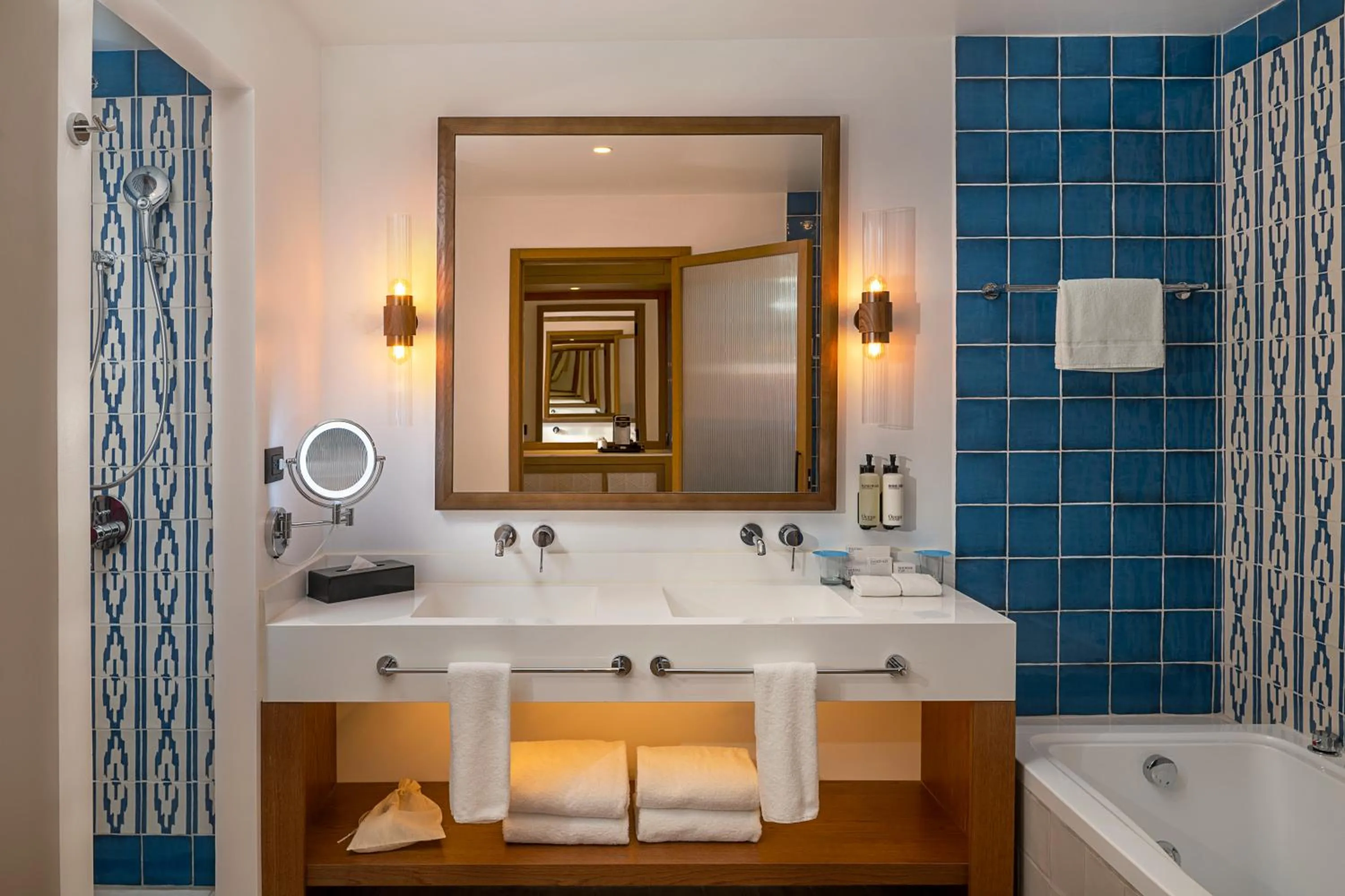 Shower in Ocean Allure Costa Mujeres - Adults Only - All Inclusive