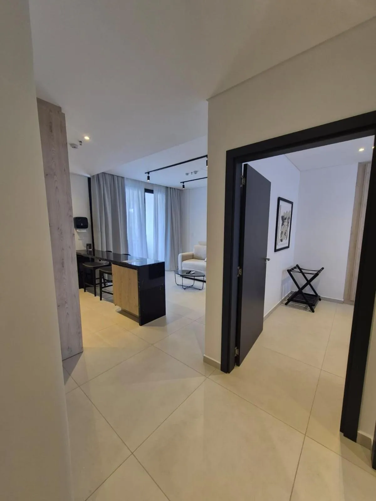 Photo of the whole room, Bed in Divina Tower Apart Hotel