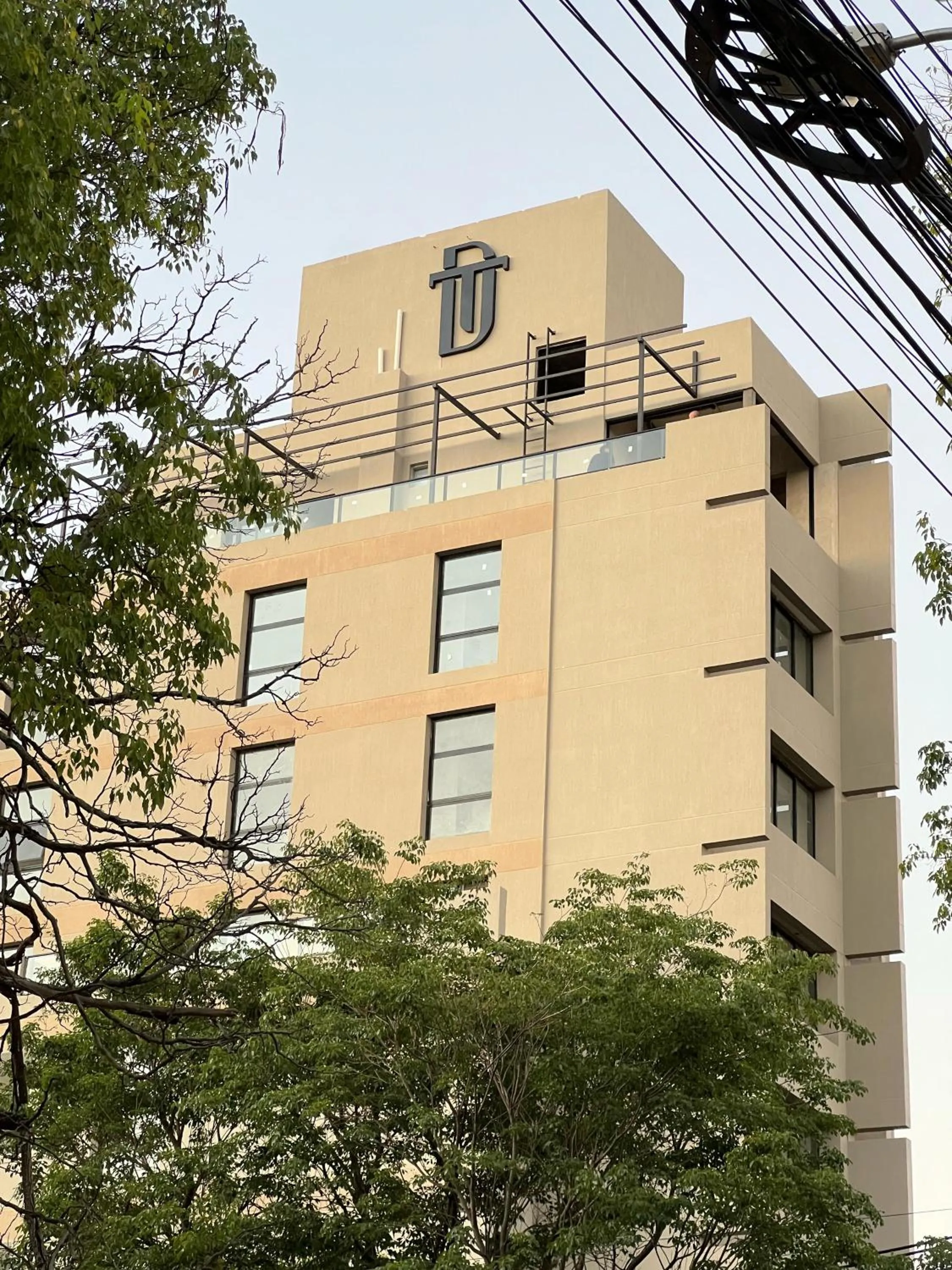 Property building in Divina Tower Apart Hotel