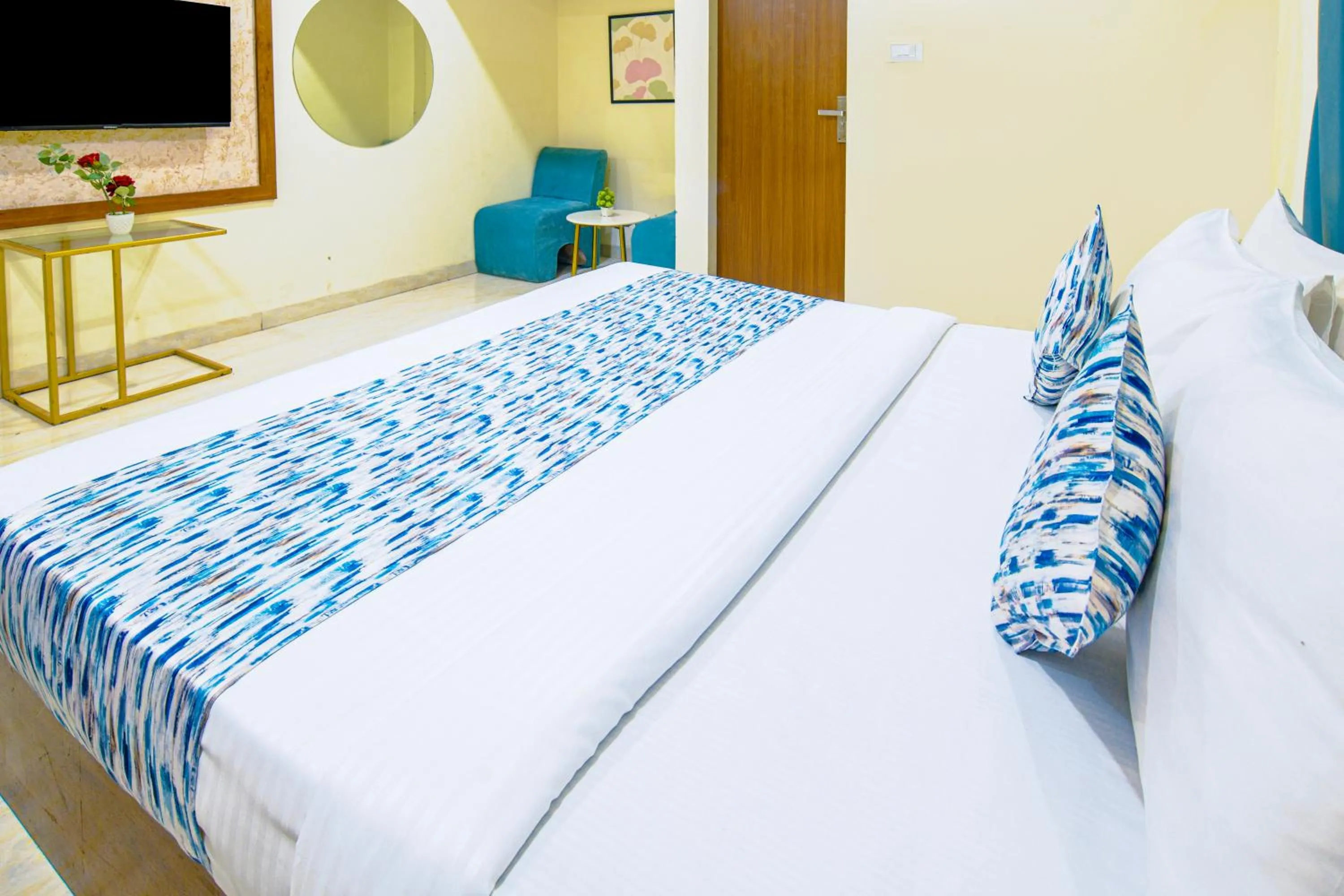 Photo of the whole room in Hotel One Stay