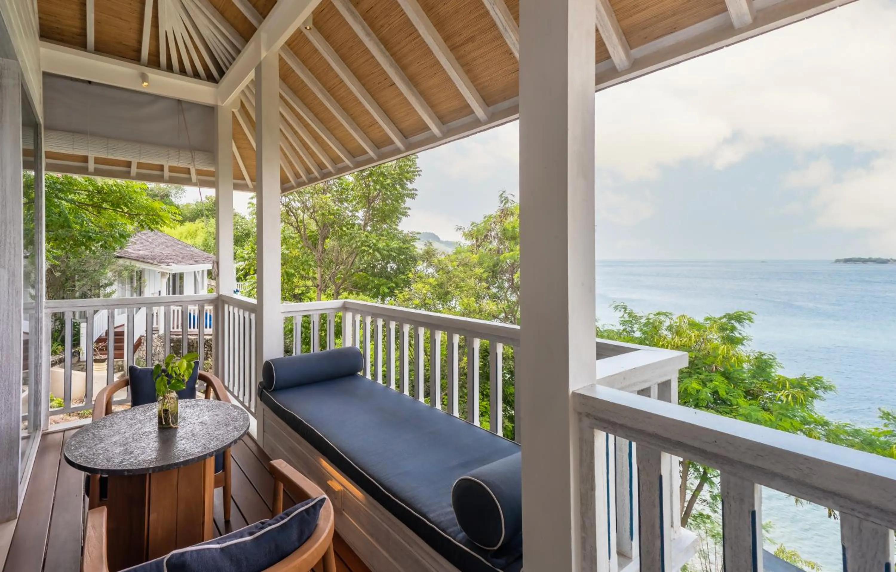 Balcony/Terrace in Sudamala Resort, Seraya, Flores