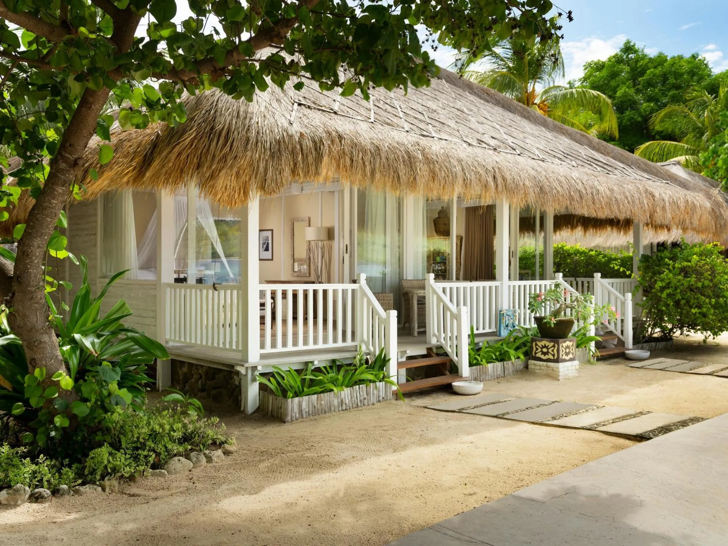 Balcony/Terrace in Sudamala Resort, Seraya, Flores