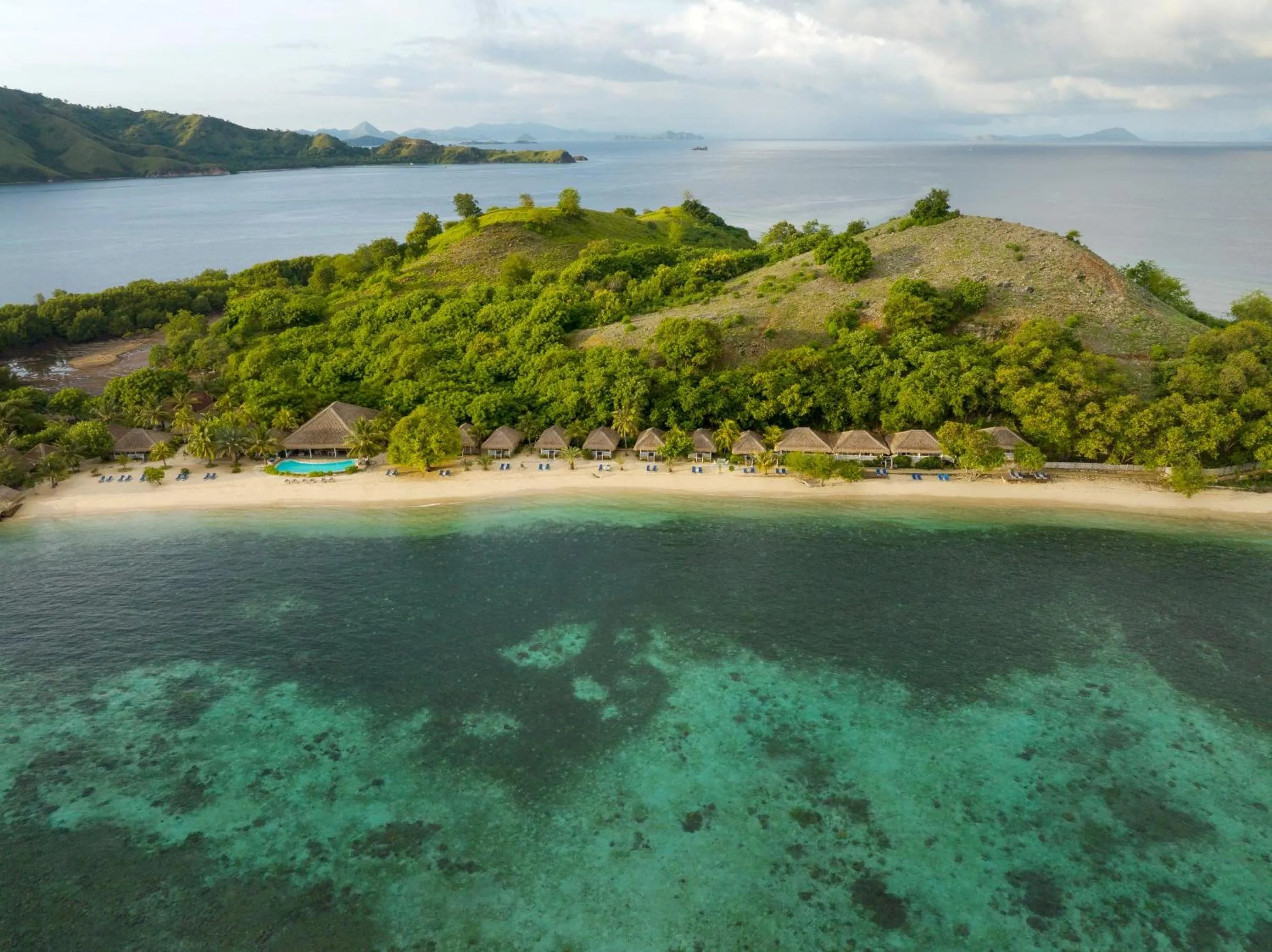 Beach in Sudamala Resort, Seraya, Flores