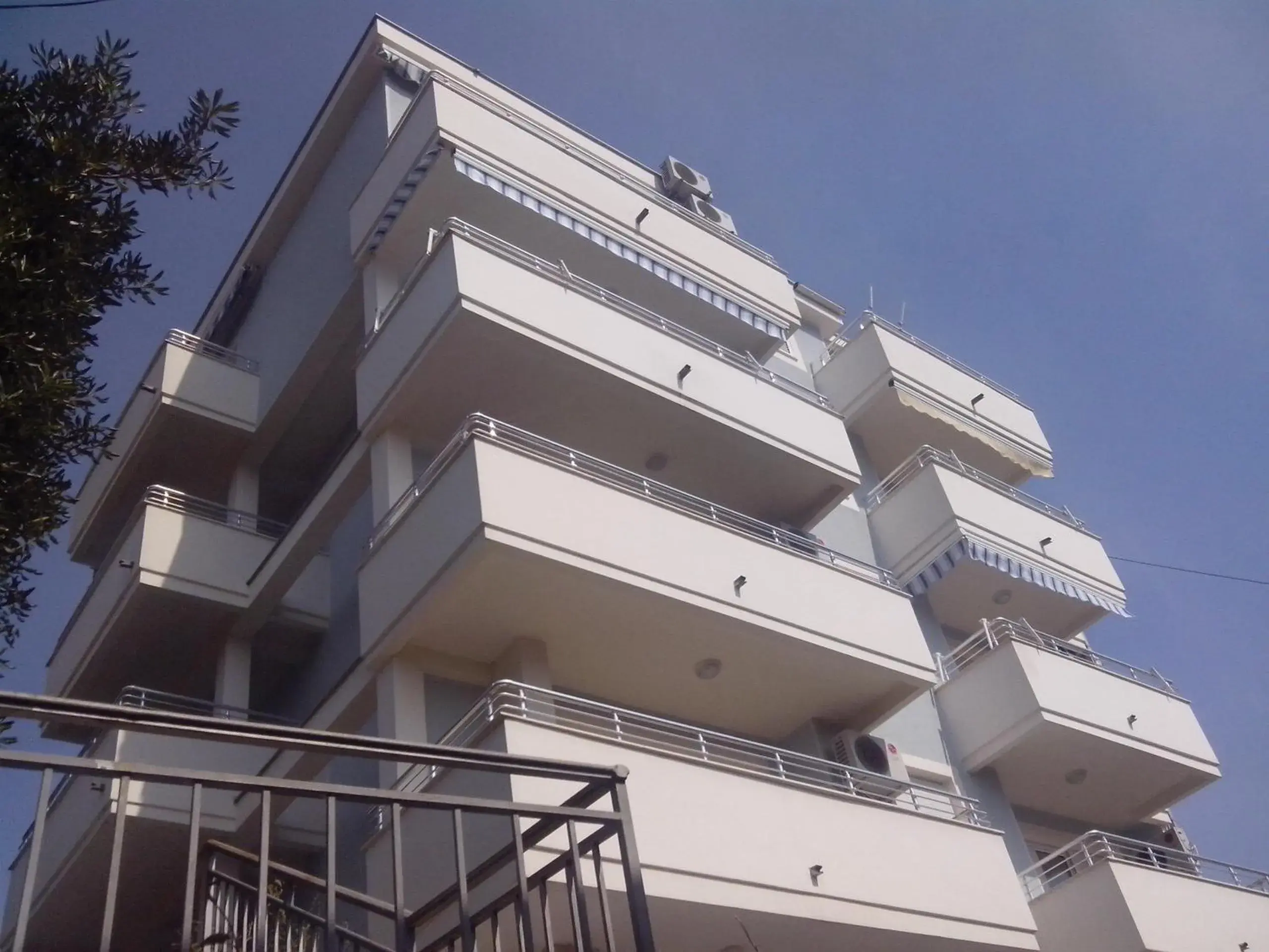 Location Apartments Location Apartments