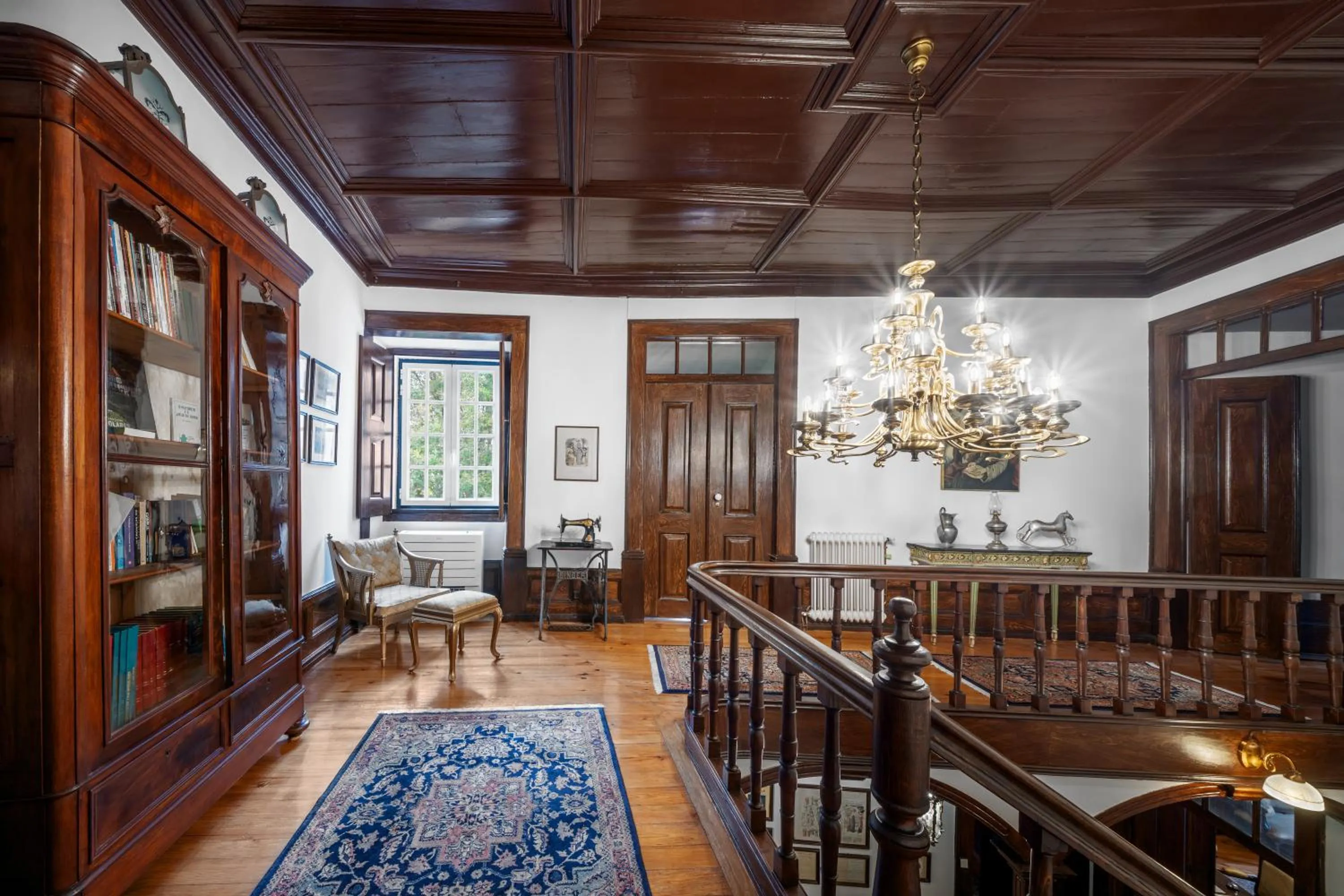 Library in Solar das Tilias - Historic House