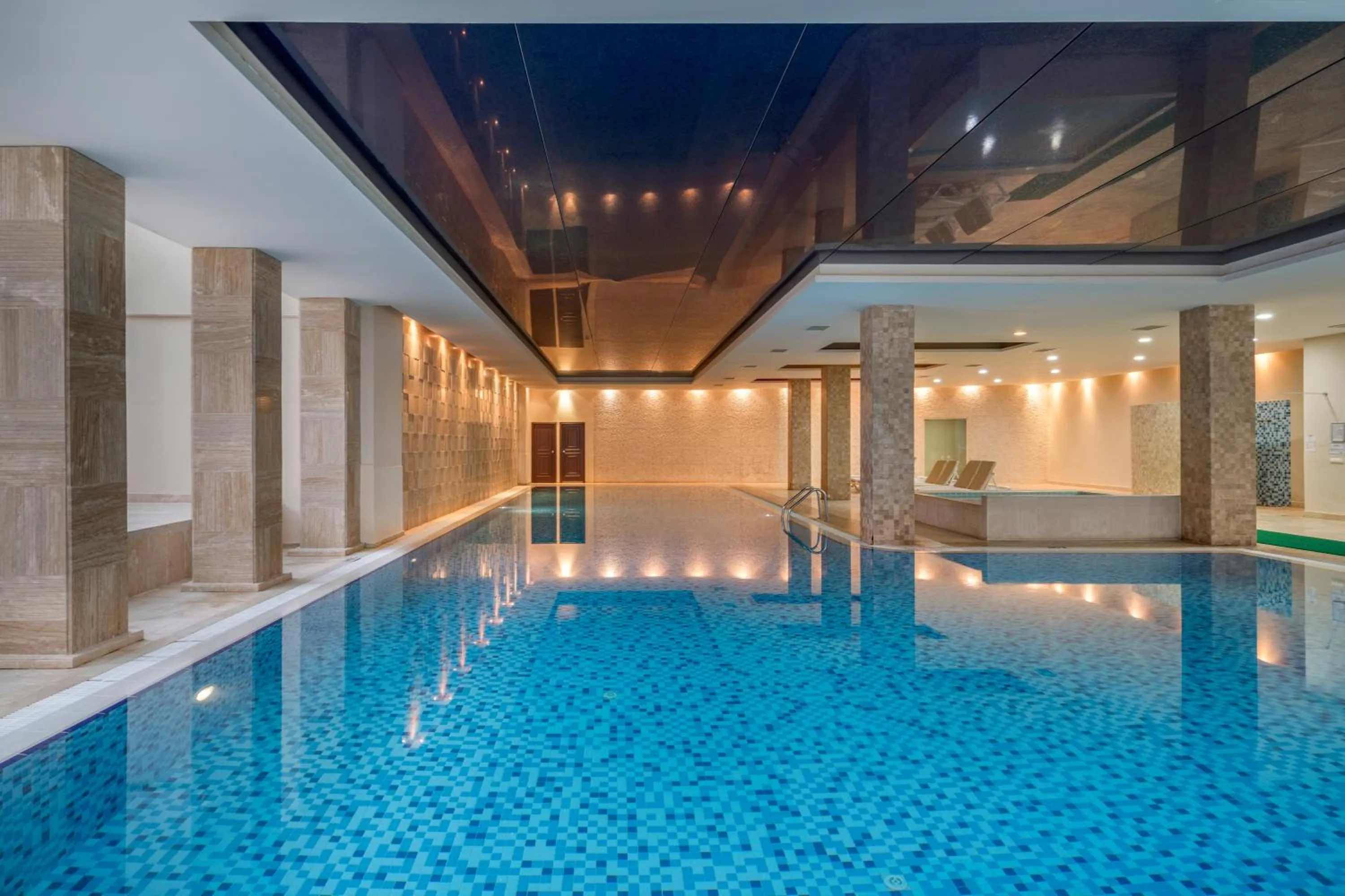 Spa and wellness centre/facilities in Green Max Hotel