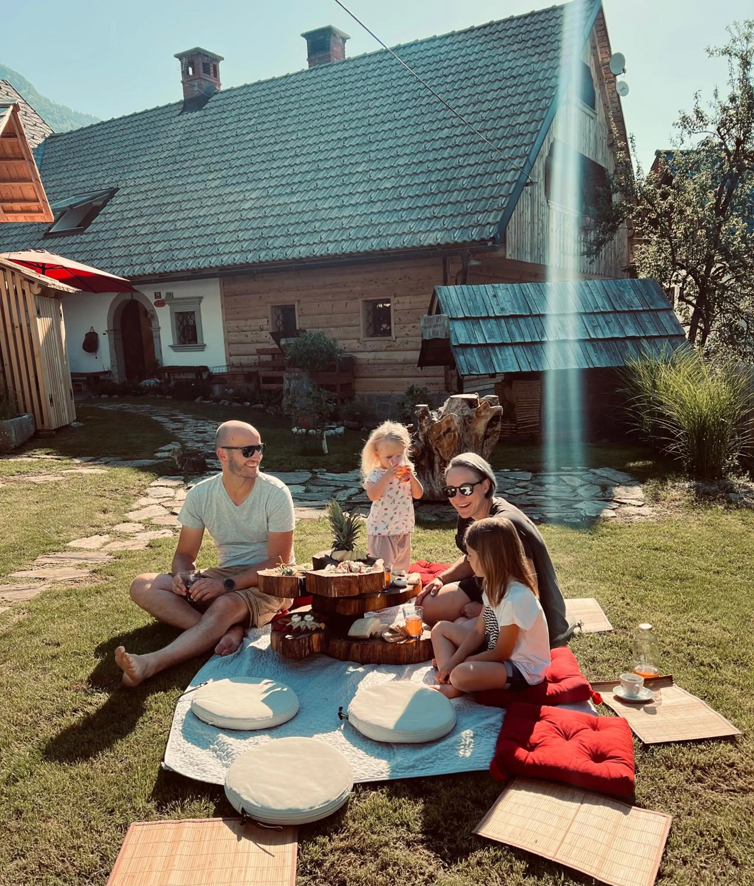 Garden in Apartmaji Katrnjek