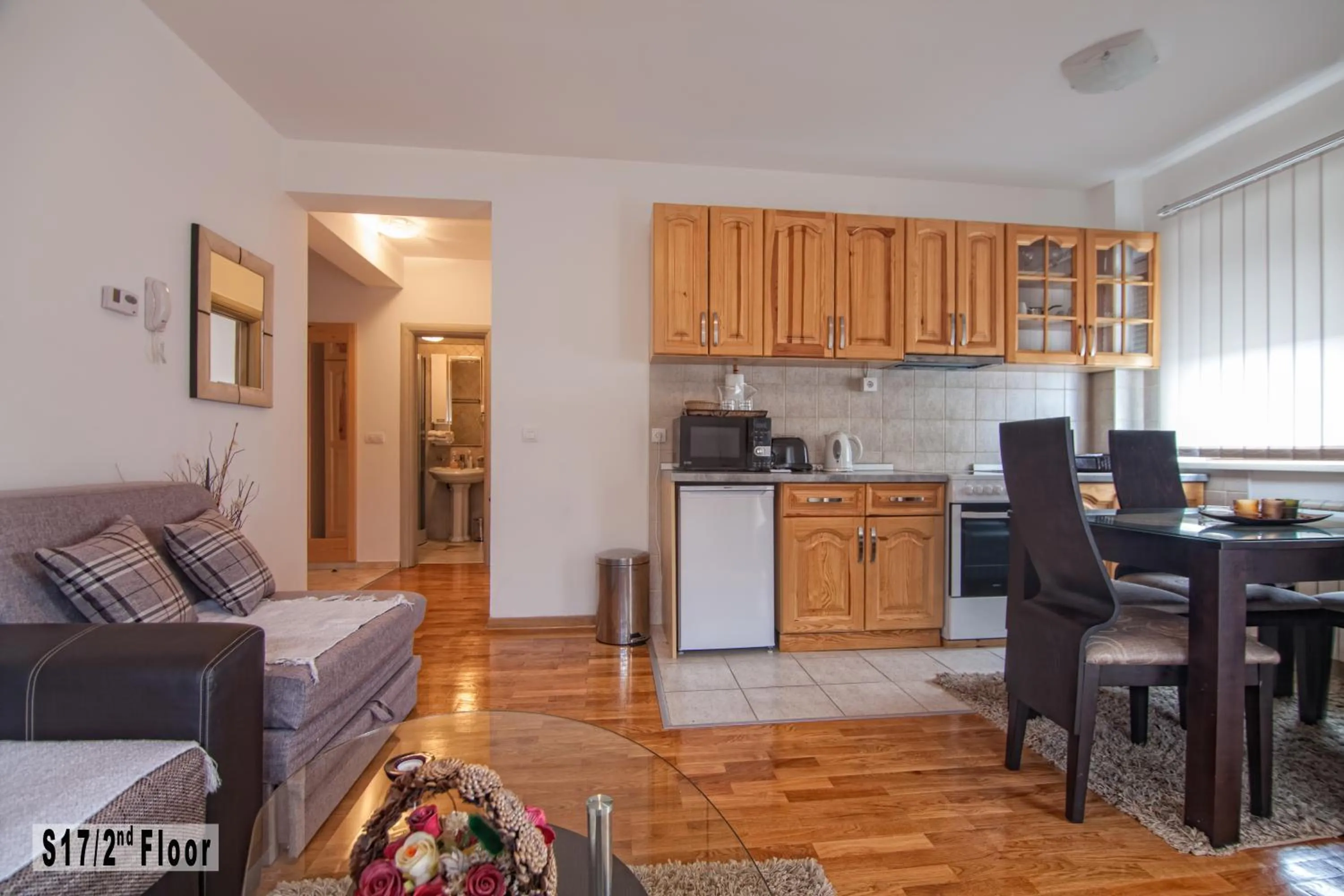 Kitchen or kitchenette in Šišarka Apartmani Zlatibor